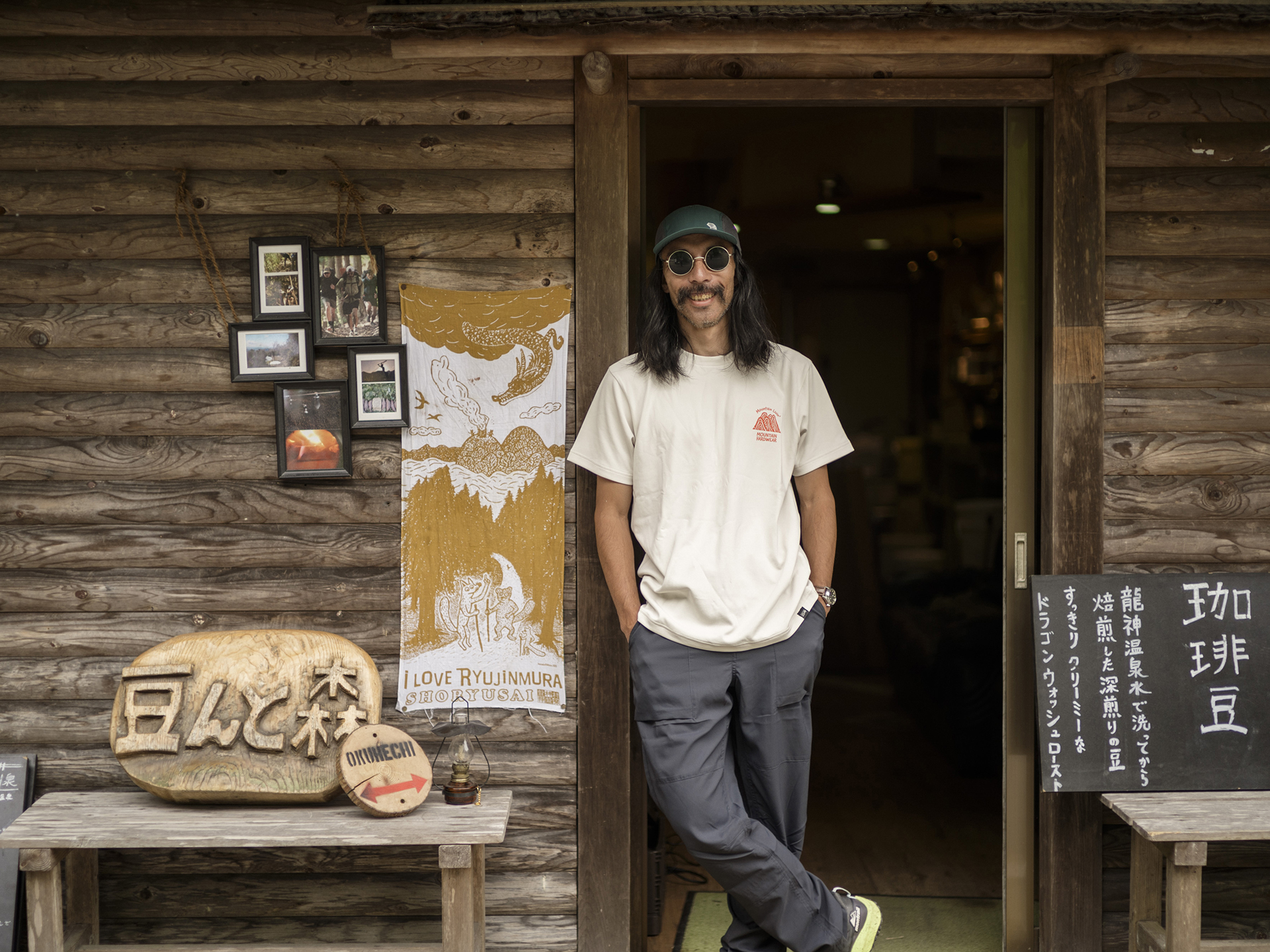 モデル：中川政寿（トレイルランナー）