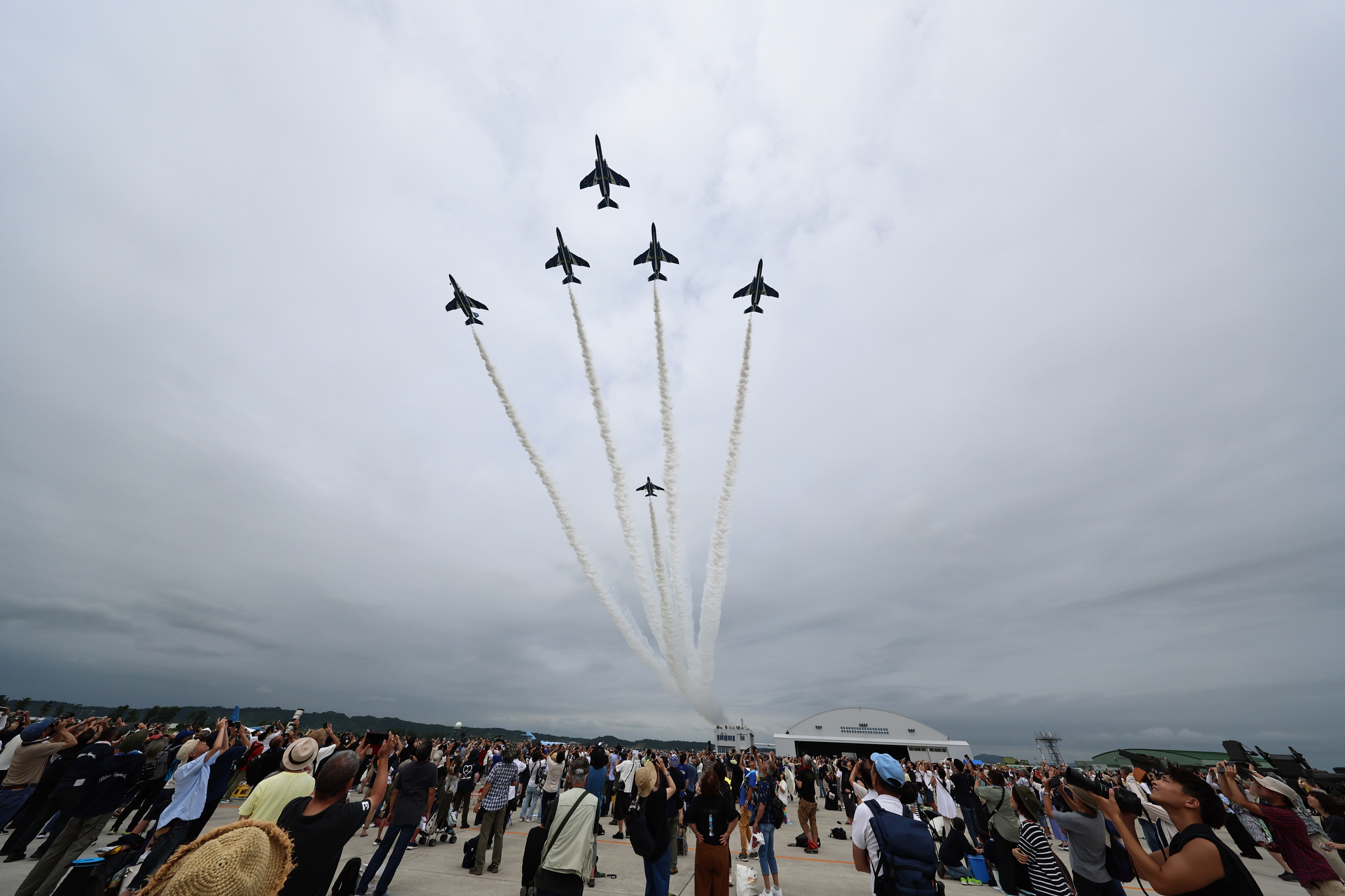 EOS R3／RF10-20mm F4 L IS STM／10mm／マニュアル露出（1/2,500秒、F8）／ISO 320／WB:オート