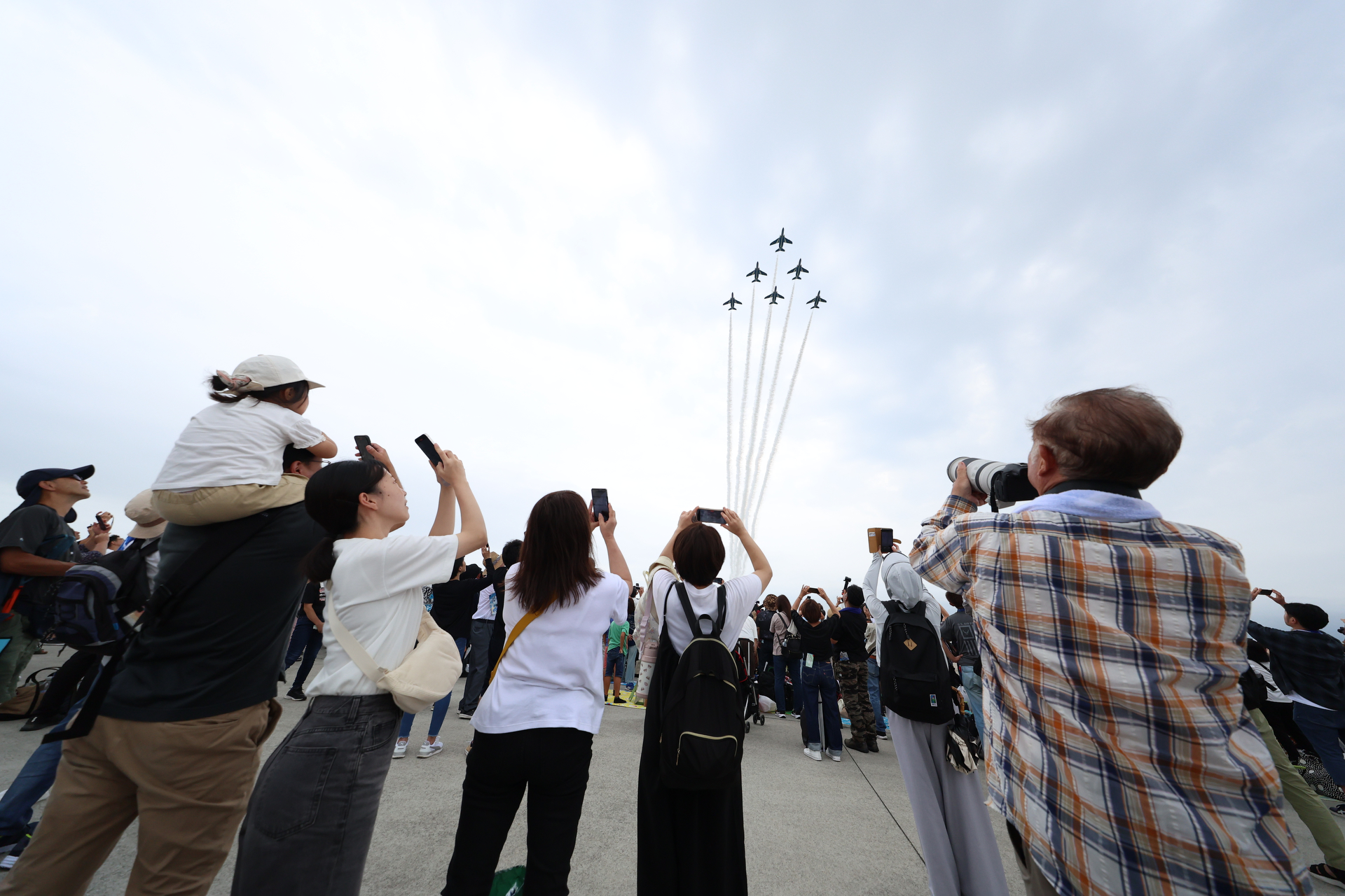 EOS R3／RF10-20mm F4 L IS STM／10mm／マニュアル露出（1/2,000秒、F5.6）／ISO 1000／WB:オート