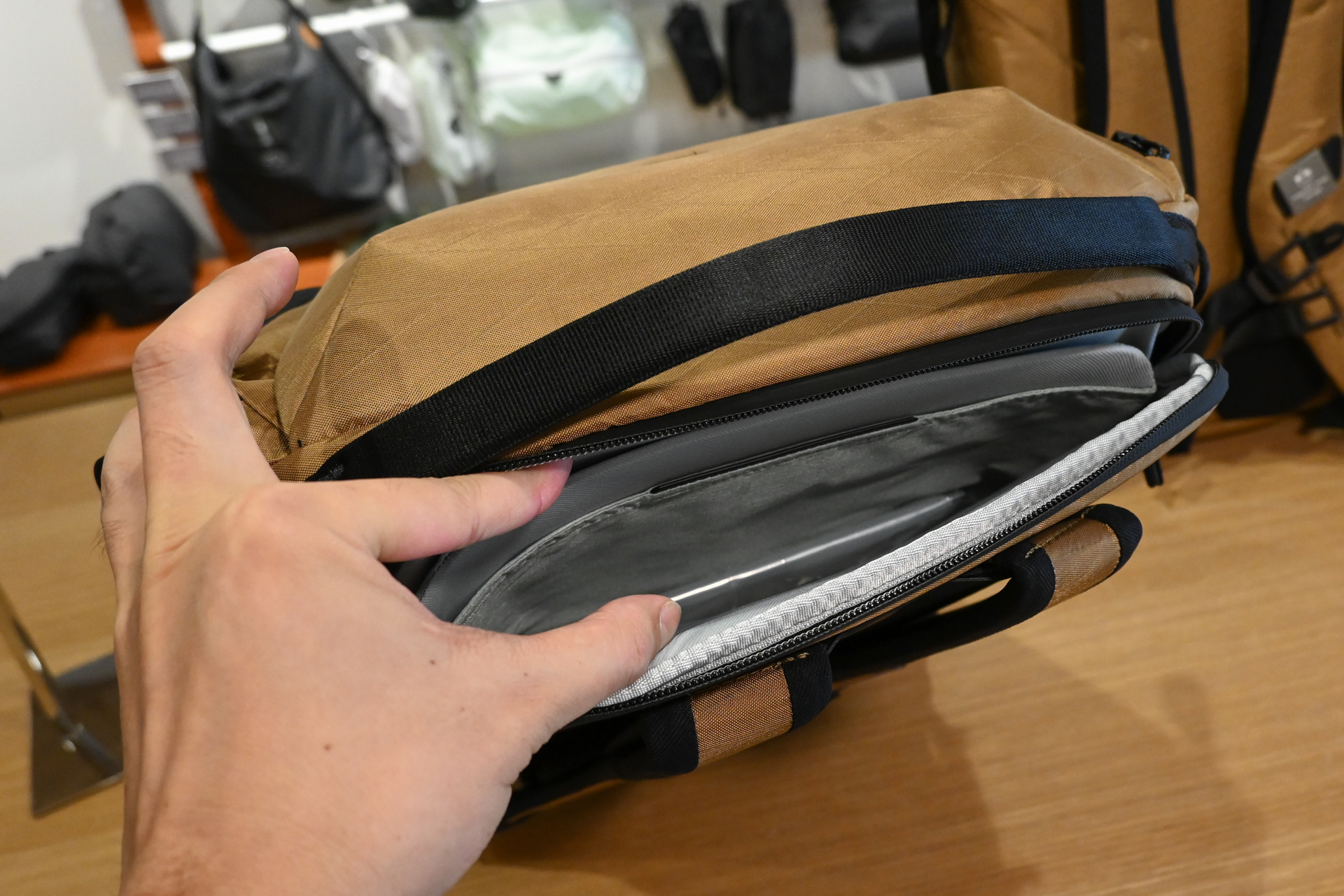 PC、タブレット向けのスリーブも