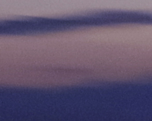 ノイズが除去されてクリアな空に仕上がる