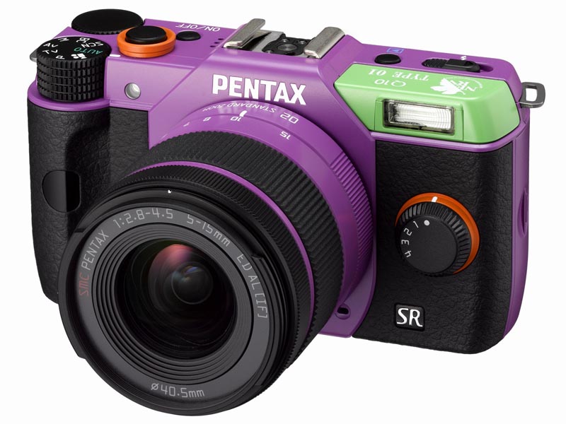 PENTAX Q10エヴァンゲリオンモデルTYPE01:初号機　©Khara