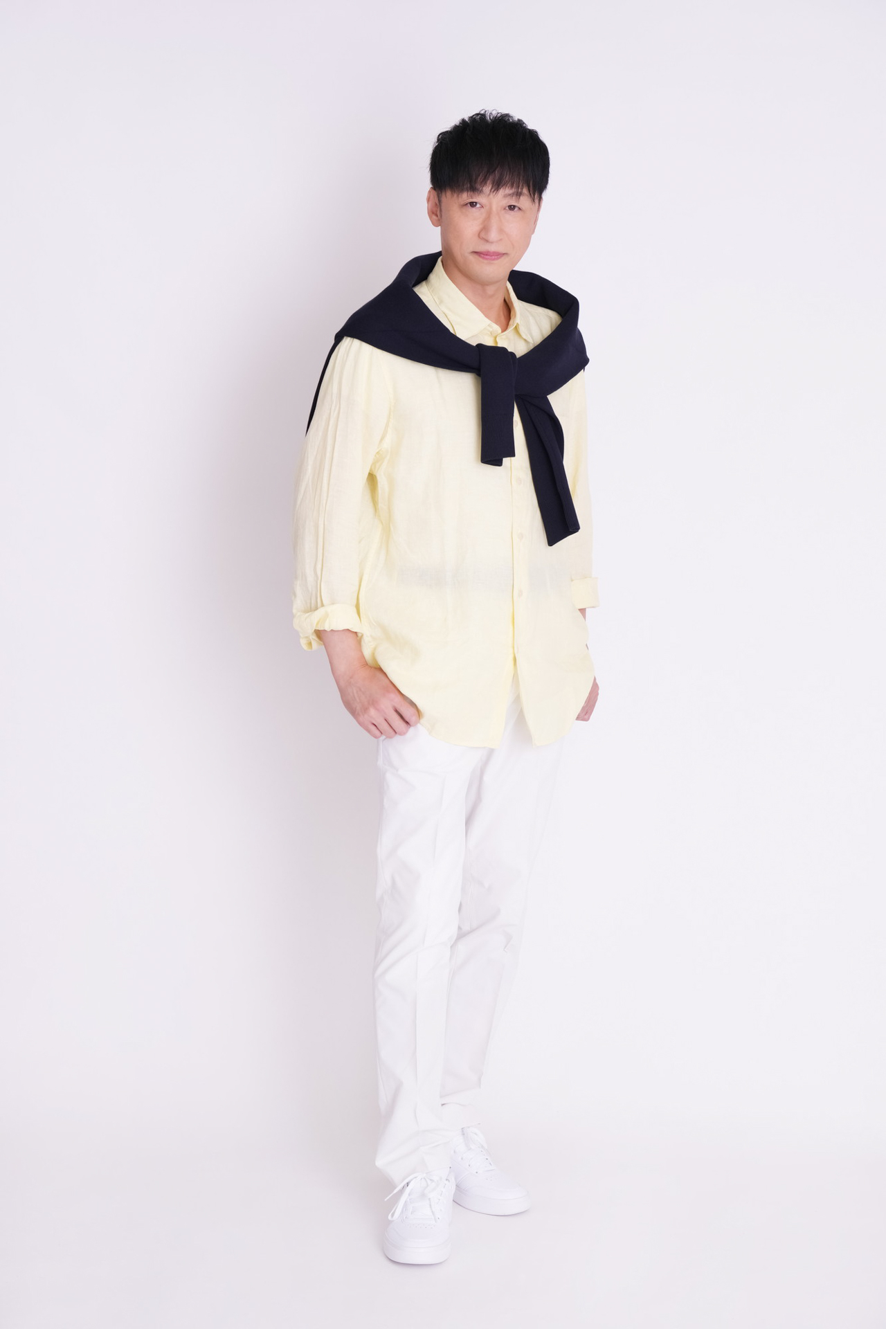 喜多村緑郎（ケイロックス所属）ソニー α1／FE 70-200mm F2.8 GM OSS II／マニュアル（F8、1/125秒）／ISO 400　緑郎さんは183cm、私のスタジオで撮る全身写真の限界に近い