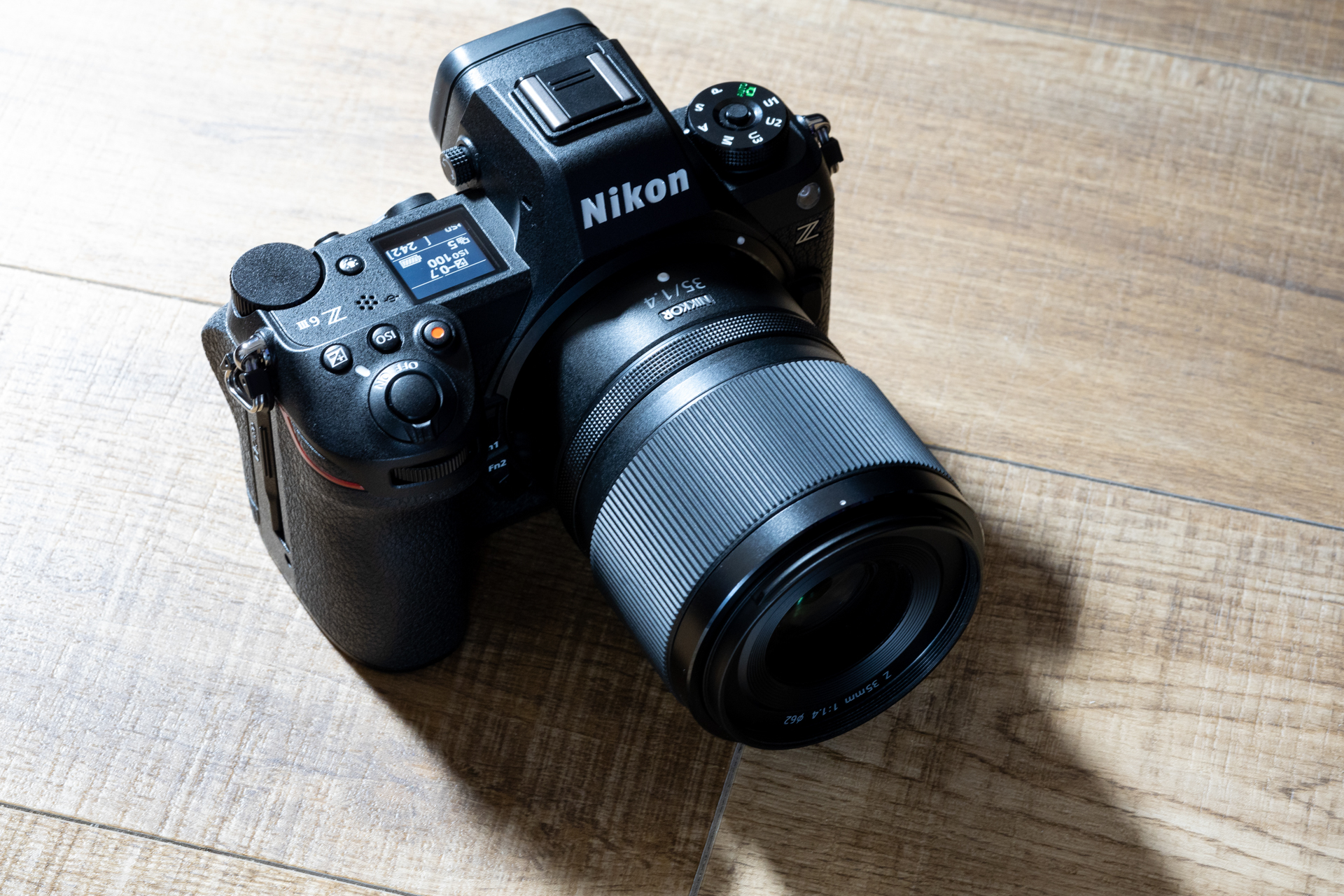 ニコンZ6III+NIKKOR Z35mmF1.4って、Zシリーズの中でいちばん佇まいがいいのではないかと筆者は思うわけですよ。正直なところ、Zfより自然でいいと思いますもん（個人の感想です）