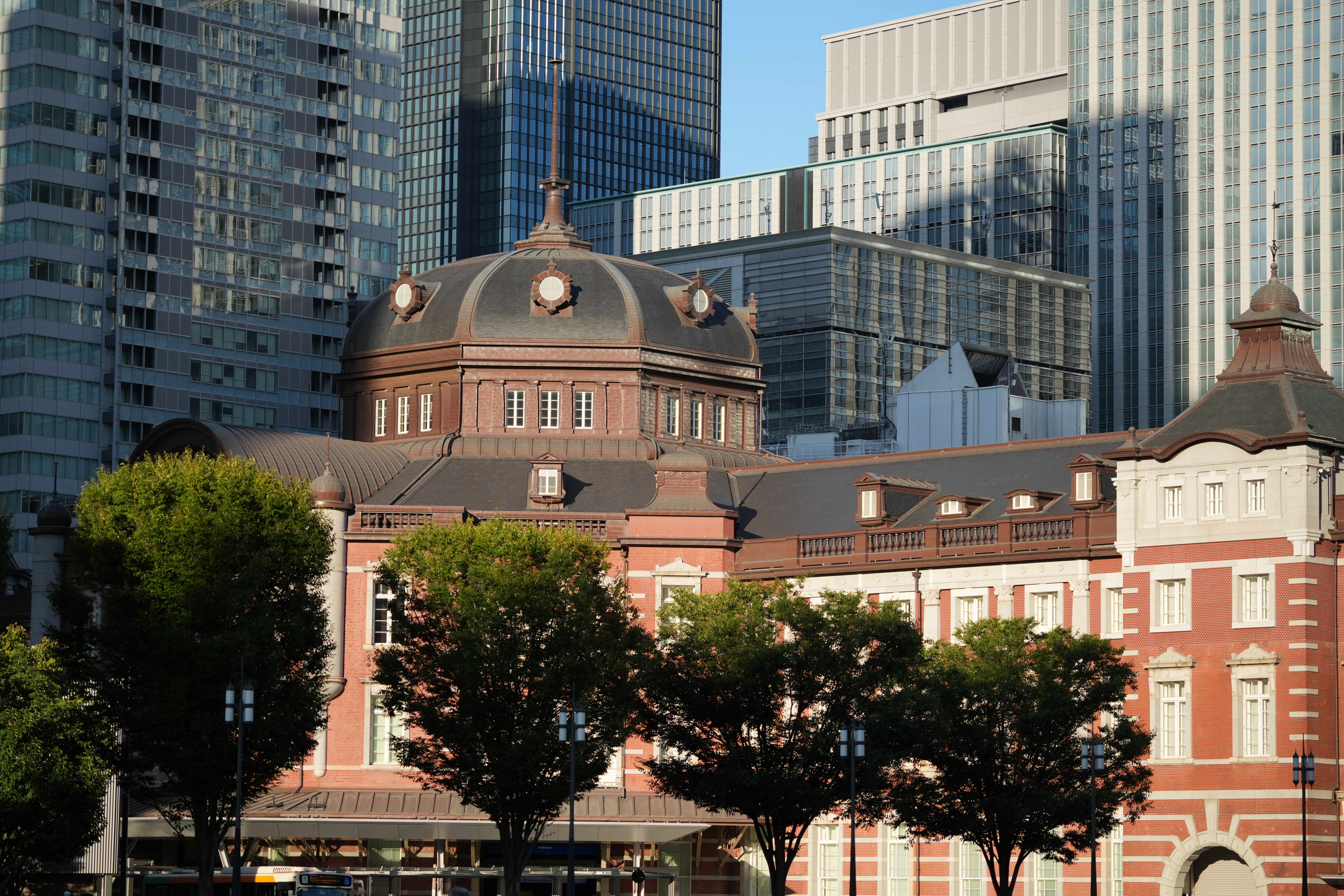 ソニー α7R V／SIGMA 28-105mm F2.8 DG DN｜Art／105mm／絞り優先AE（1/5,000秒、F2.8、±0.0EV）／ISO 400