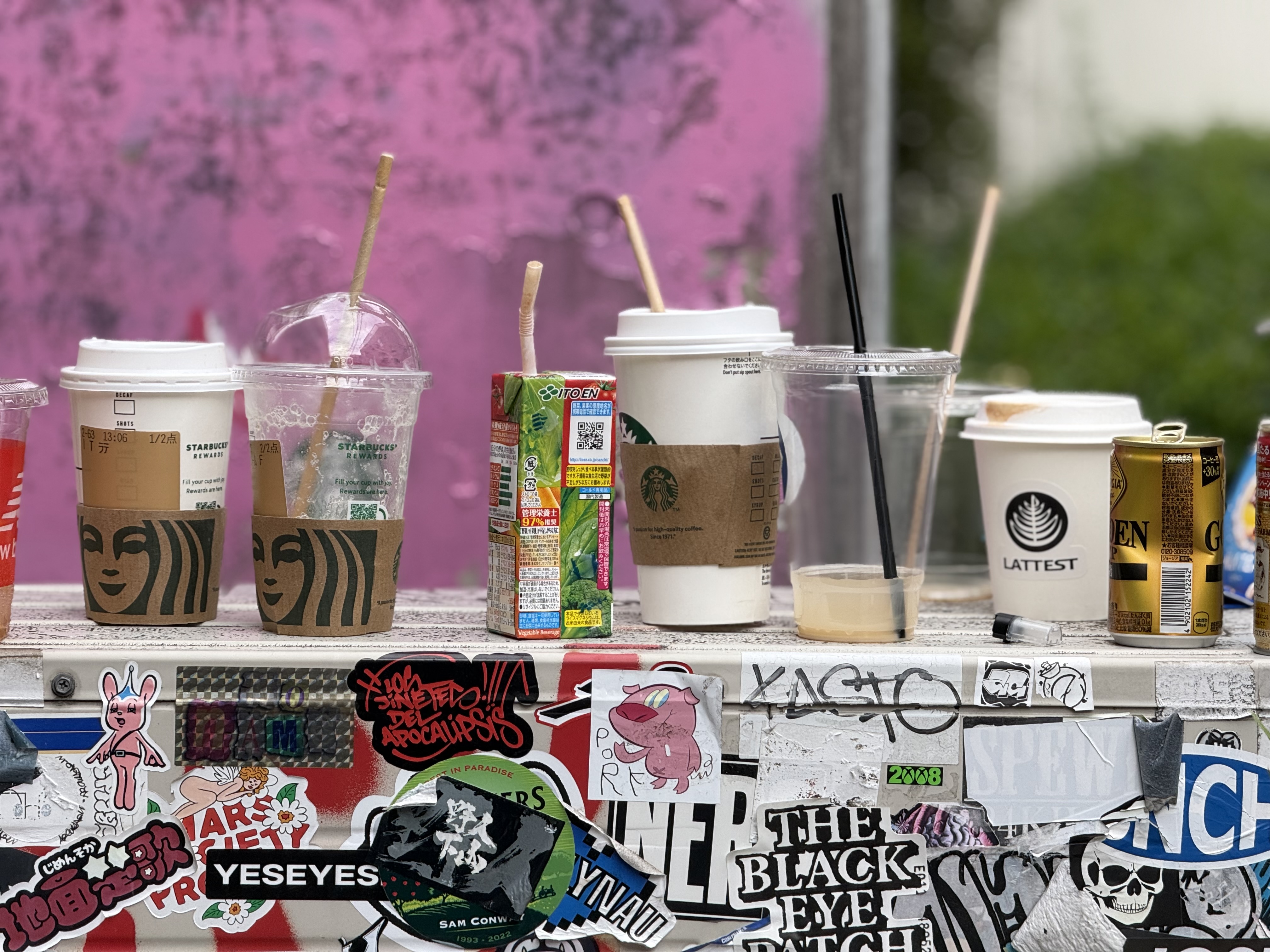 iPhone 16 Pro／15.66mm／120mm相当／1/100秒／F2.8／ISO 50／ポートレートモード