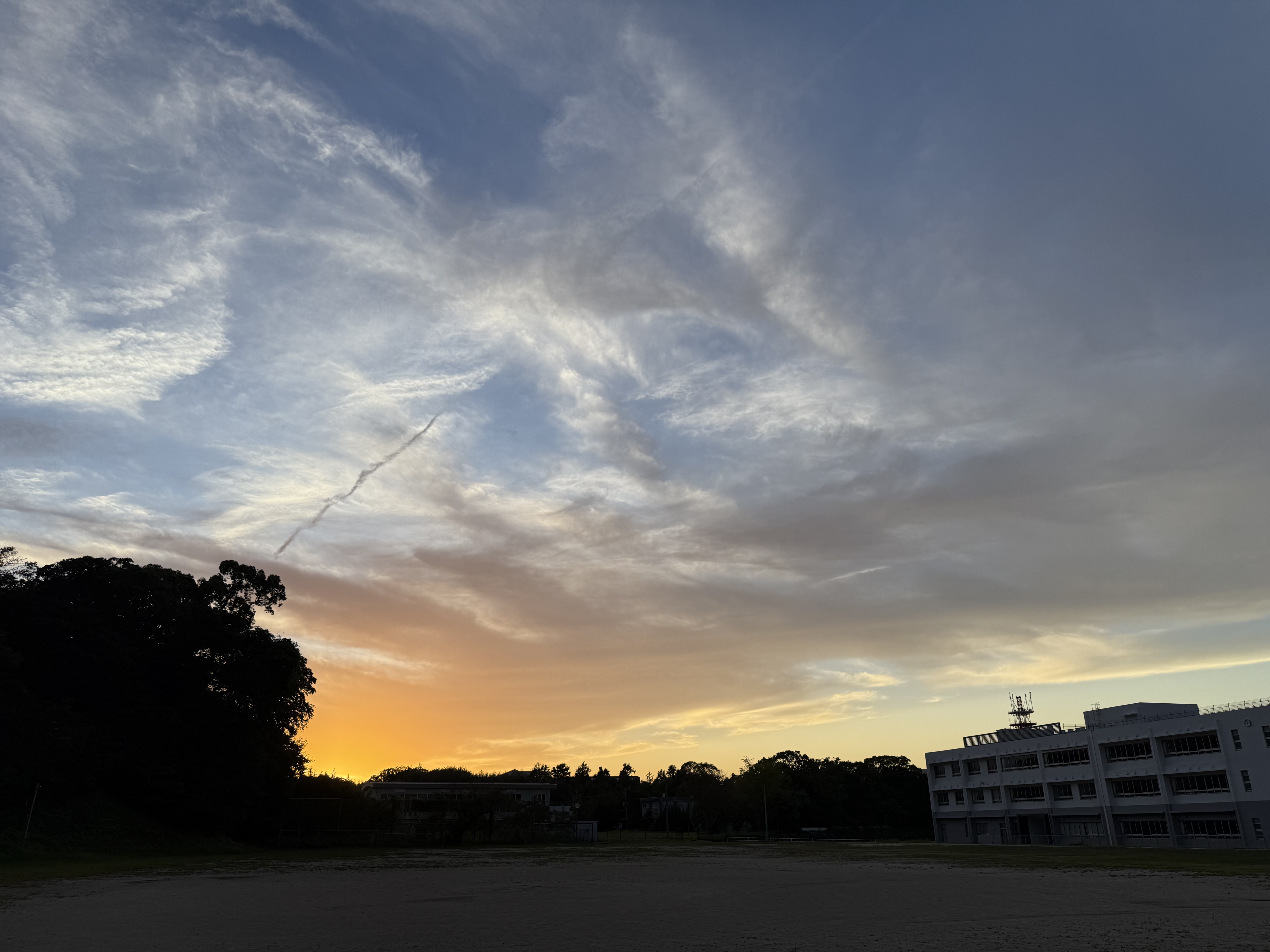 iPhone 16 Pro／6.76mm／48mm相当／1/1,500秒／F1.8／ISO 80