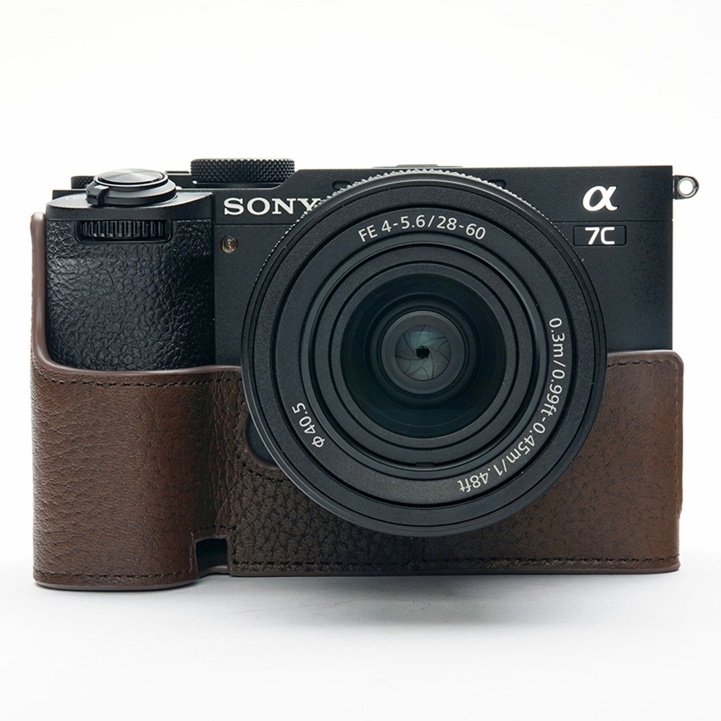 ダークブラウン