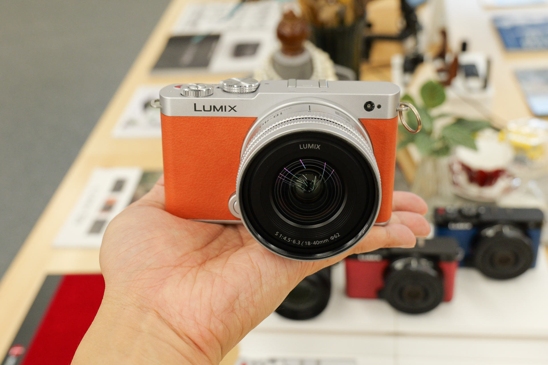 手の平に乗るくらいのコンパクトな組み合わせ