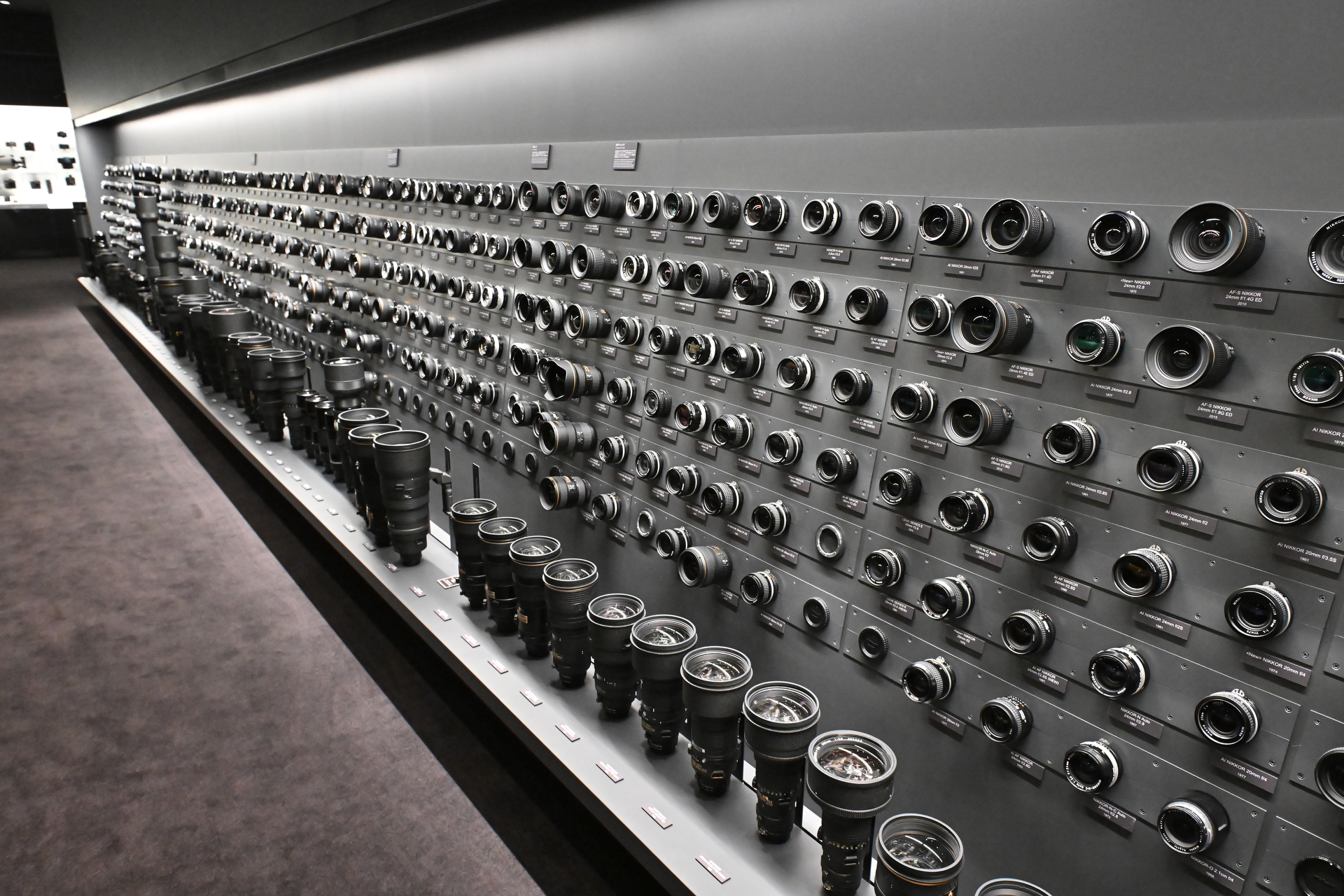 Fマウントのレンズが一堂に会す