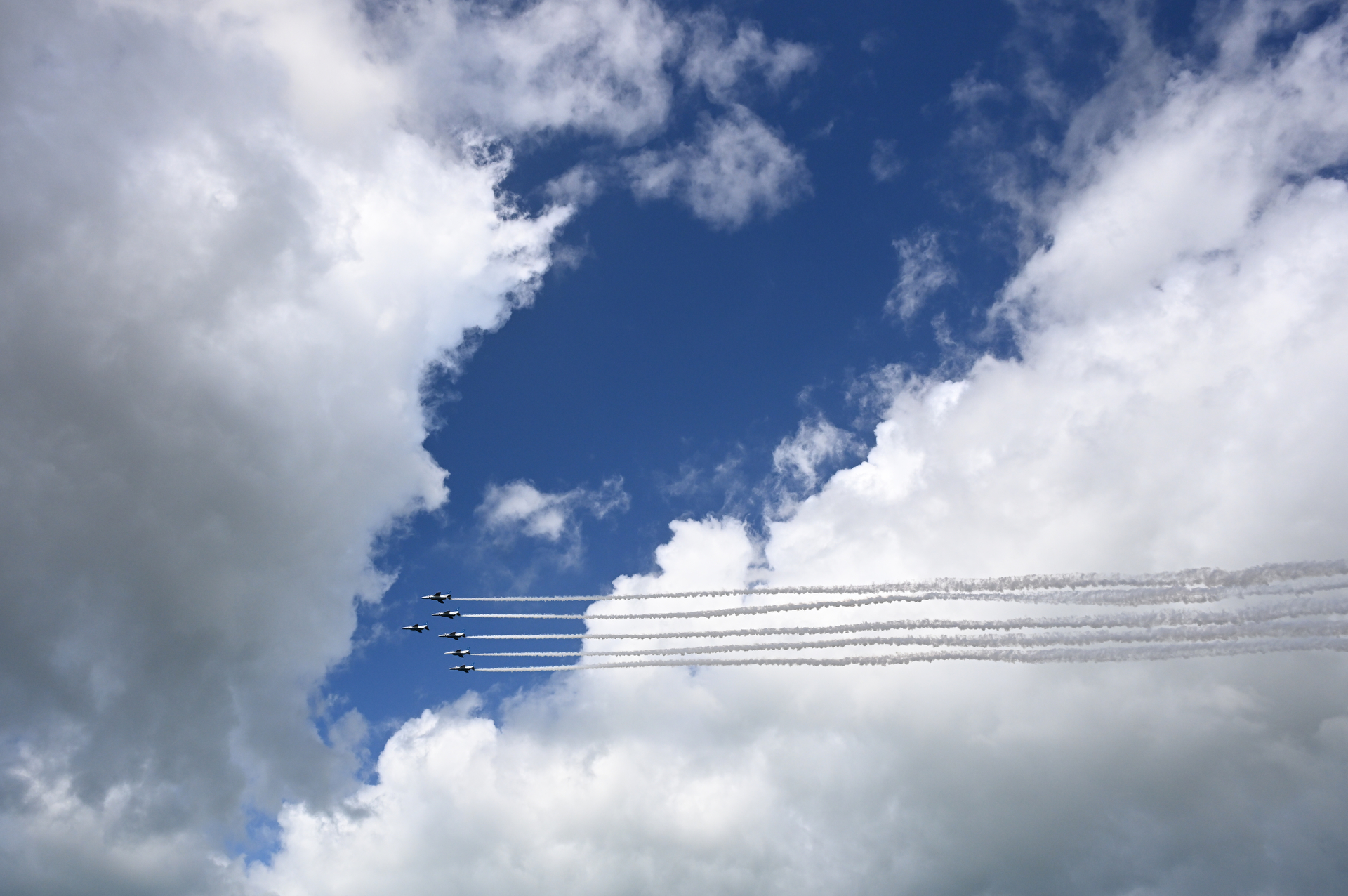 ニコン Z6III／NIKKOR Z 24-120mm f/4 S／24mm／マニュアル露出（1/1,600秒、F6.3）／ISO 800／WB：オート／PLフィルター使用