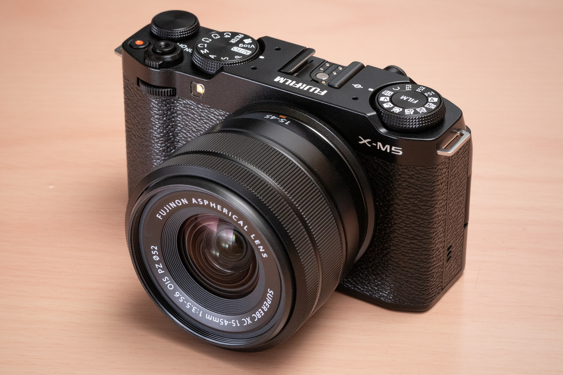 XC15-45mmF3.5-5.6 OIS PZの装着例