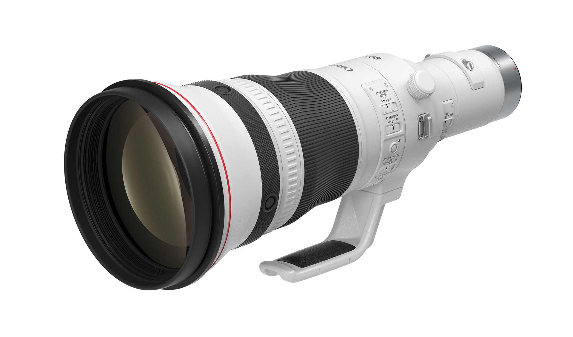 <span class="fnt-110"><b>RF800mm F5.6 L IS USM</b></span><br>超望遠単焦点RFレンズはズームレンズとは一線を画す画質の良さが最大の売りだ。EFレンズの同クラスのレンズよりはるかに軽量になり、その取り回しの良さが気に入っている