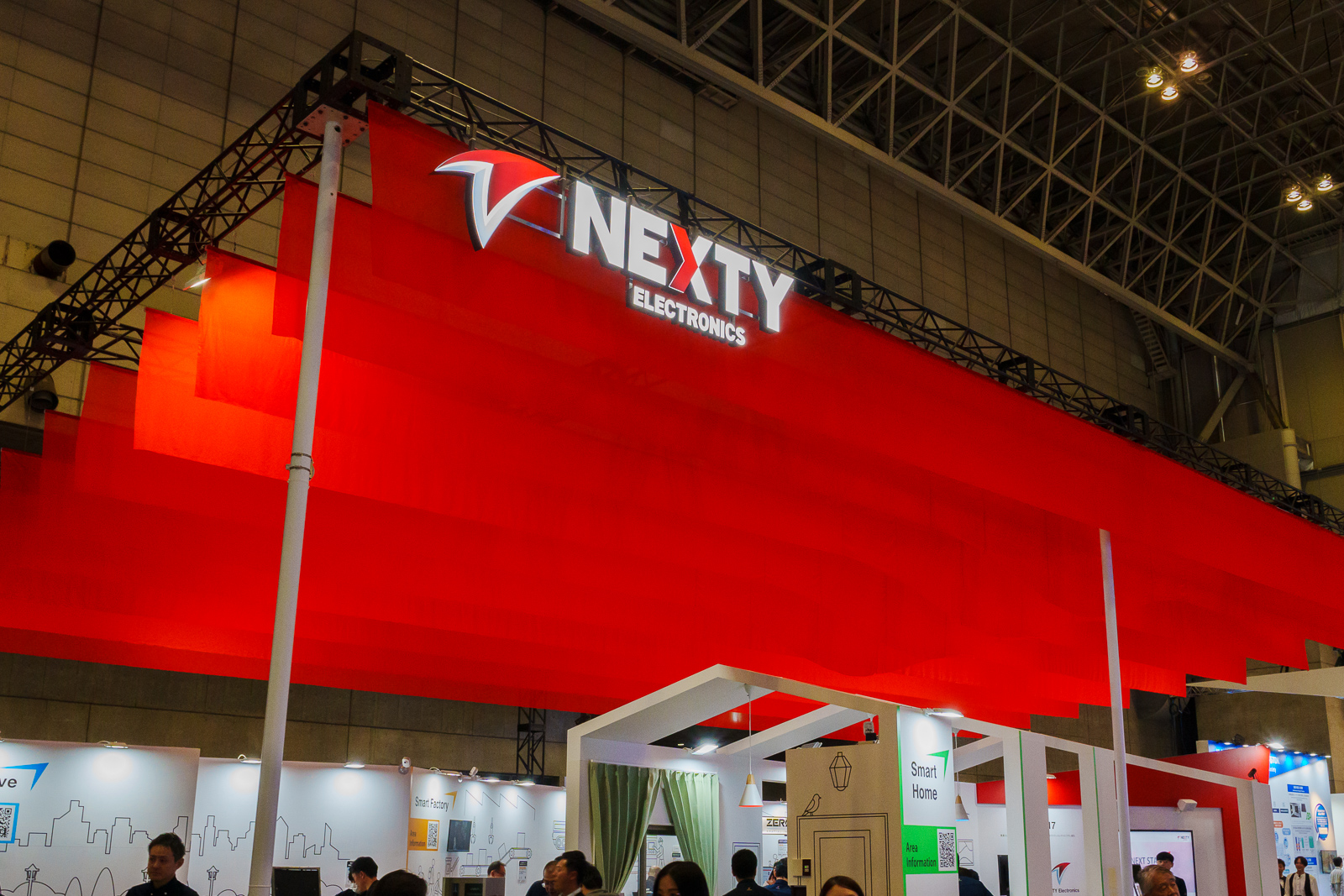 ネクスティ エレクトロニクスブース