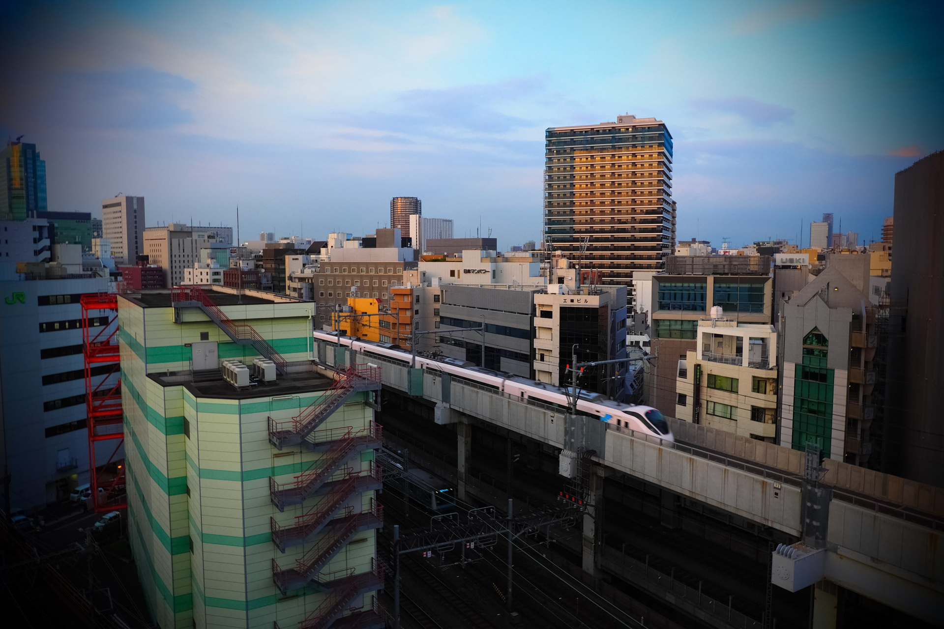 OLYMPUS E-M1 Mark II／M.ZUIKO DIGITAL ED 12-100mm F4.0 IS PRO／絞り優先AE（F5.6、1/60秒、−0.7EV）／ISO 200