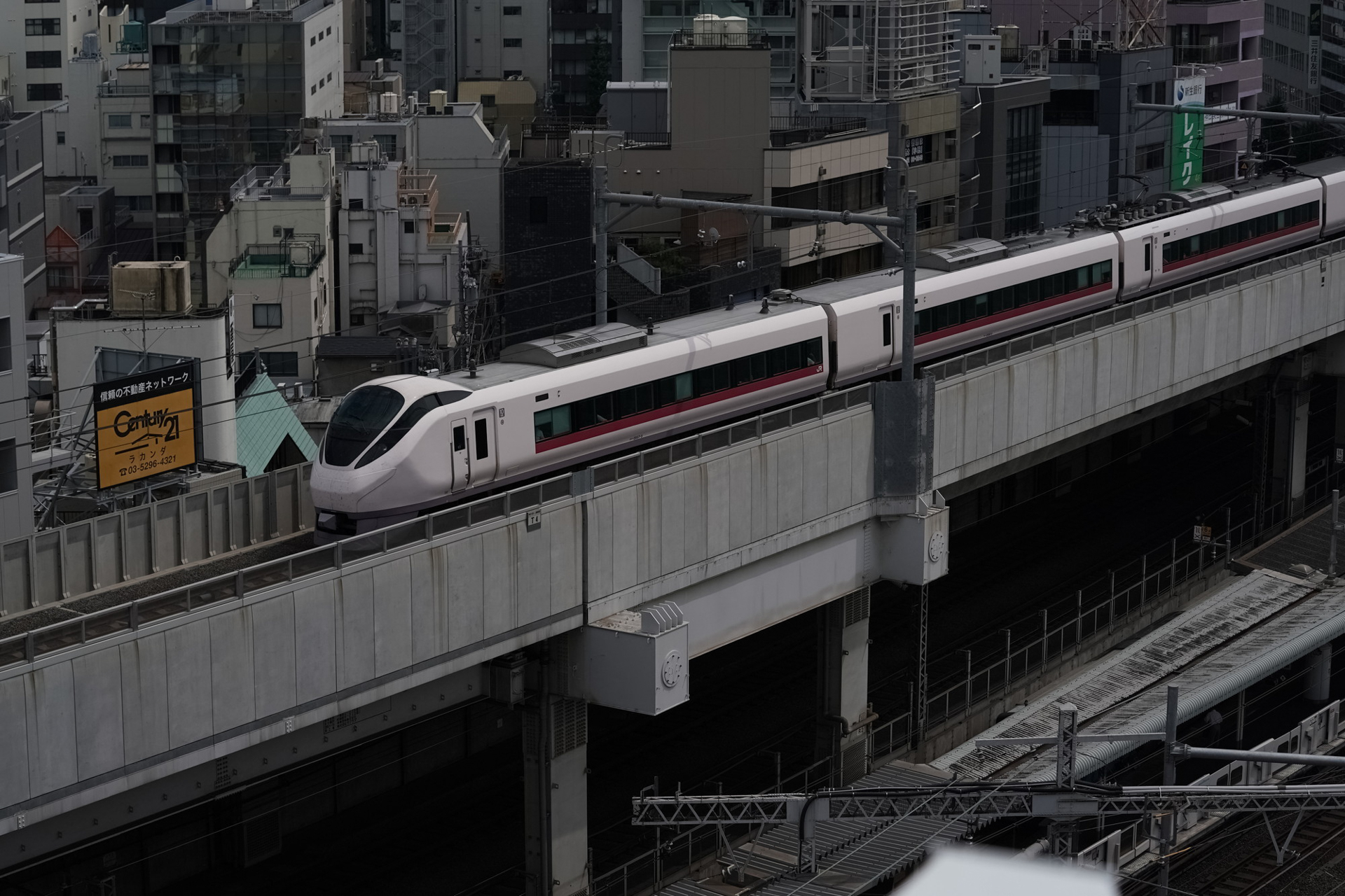 JR東日本E657系電車　ソニー α9／FE 70-200mm F2.8 GM OSS／シャッタースピード優先AE（F5、1/4,000秒、−1.3EV）／ISO 320