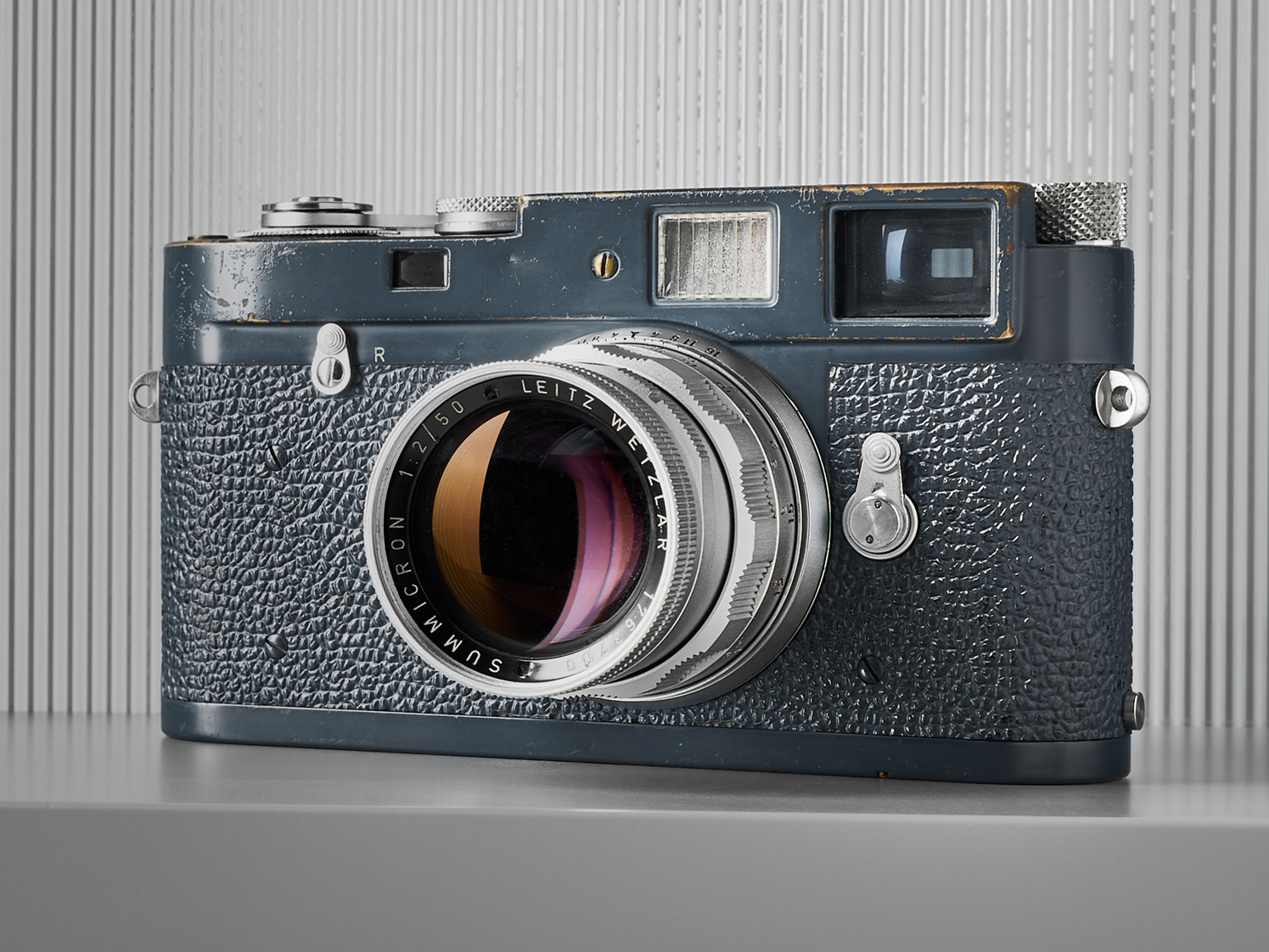 Leica M2 grey paint