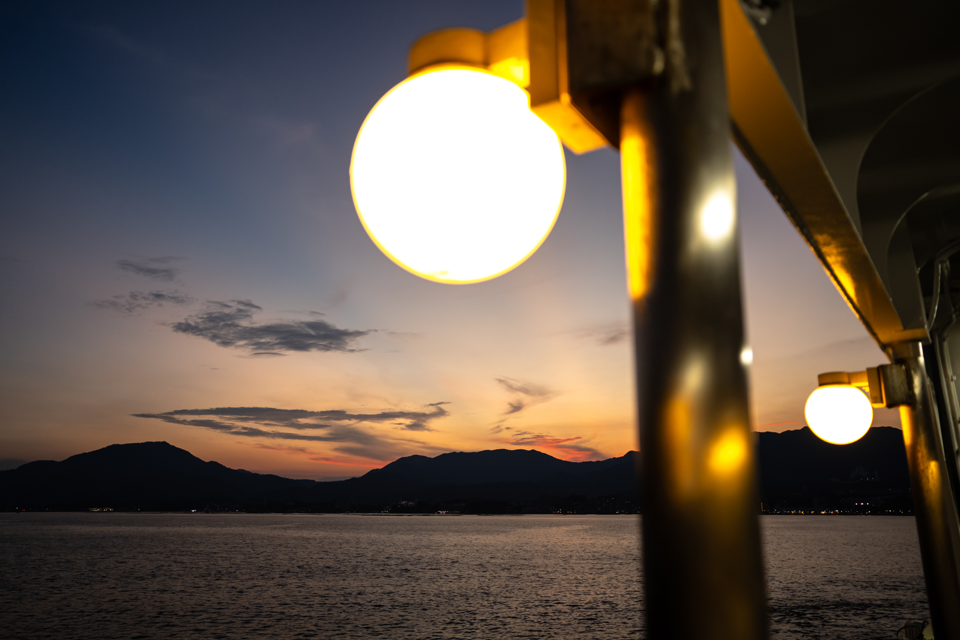 ソニーα7RⅤ／28-300mm F4-7.1 Di III VC VXD／28mm／絞り優先AE（F4・1/100秒・+ 1/3 EV）／ISO 800