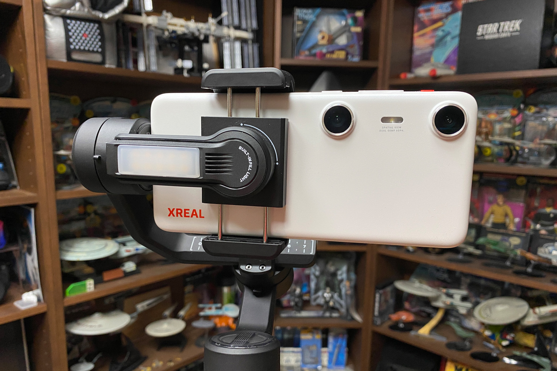 Zhiyun Smooth 5S AIに装着