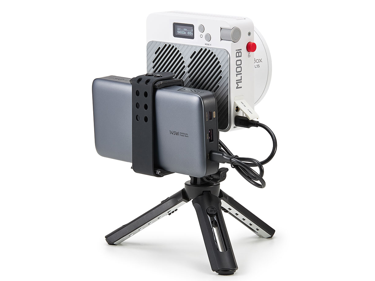 Kit1同梱のパワーバンクホルダー使用イメージ