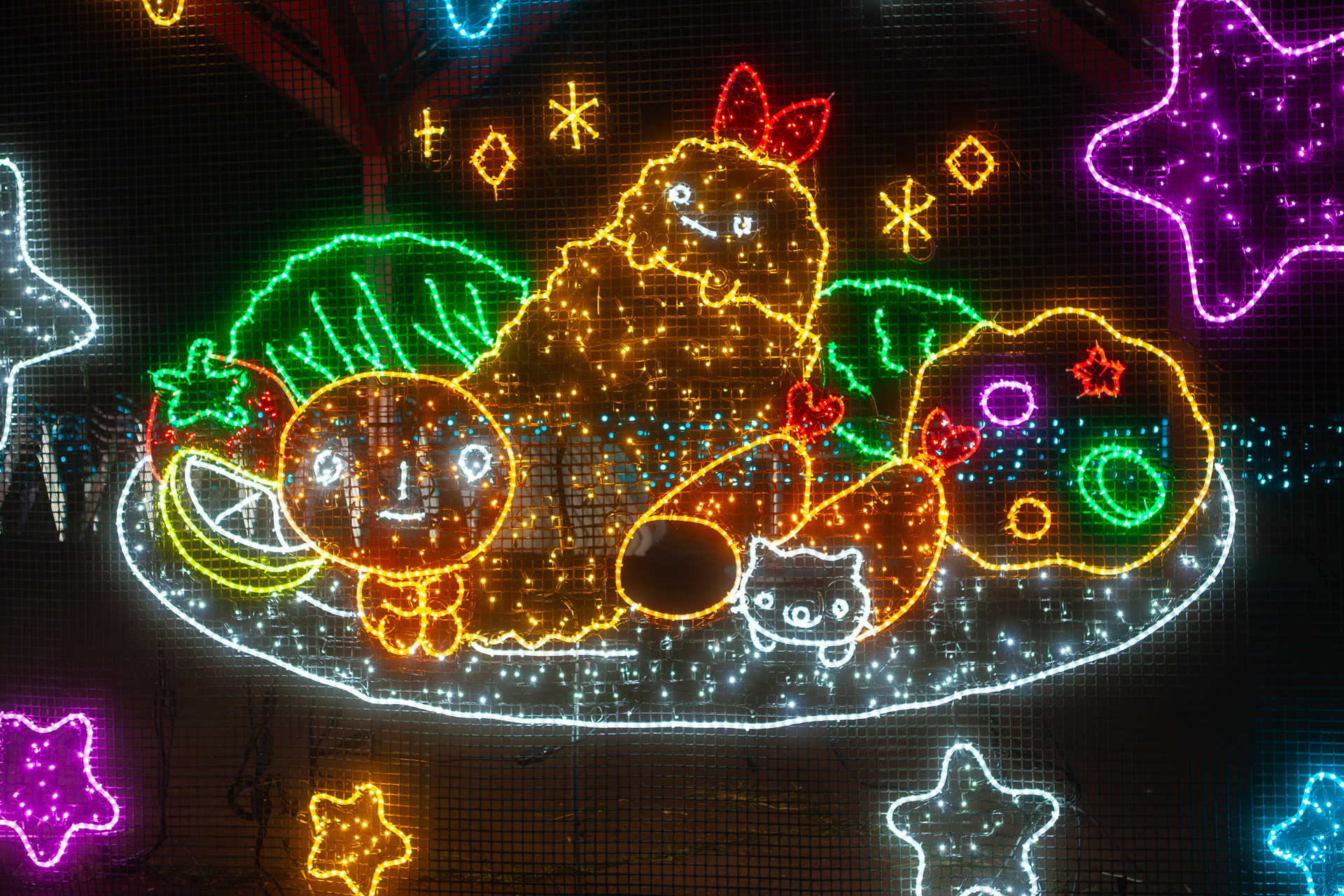 顔はめができる部分もある