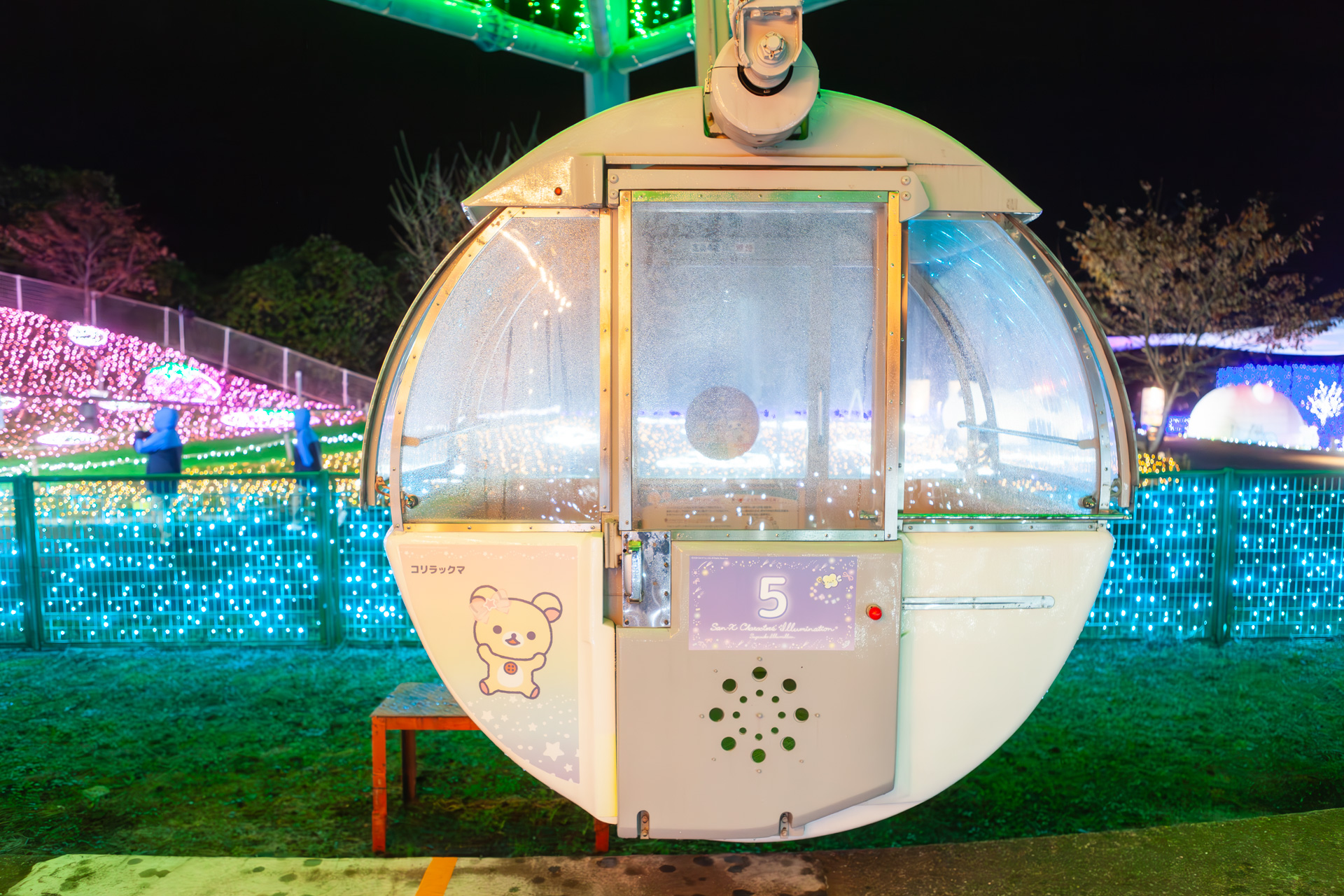 ゴンドラにはサンエックスのキャラクターがあしらわれていた