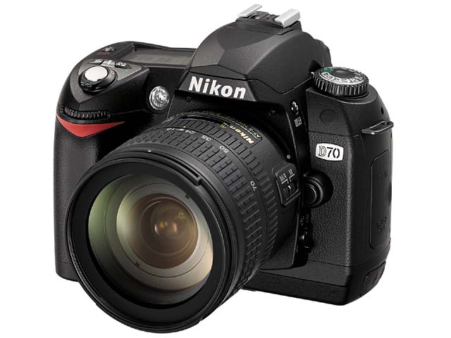 D70（2004年3月発売）
