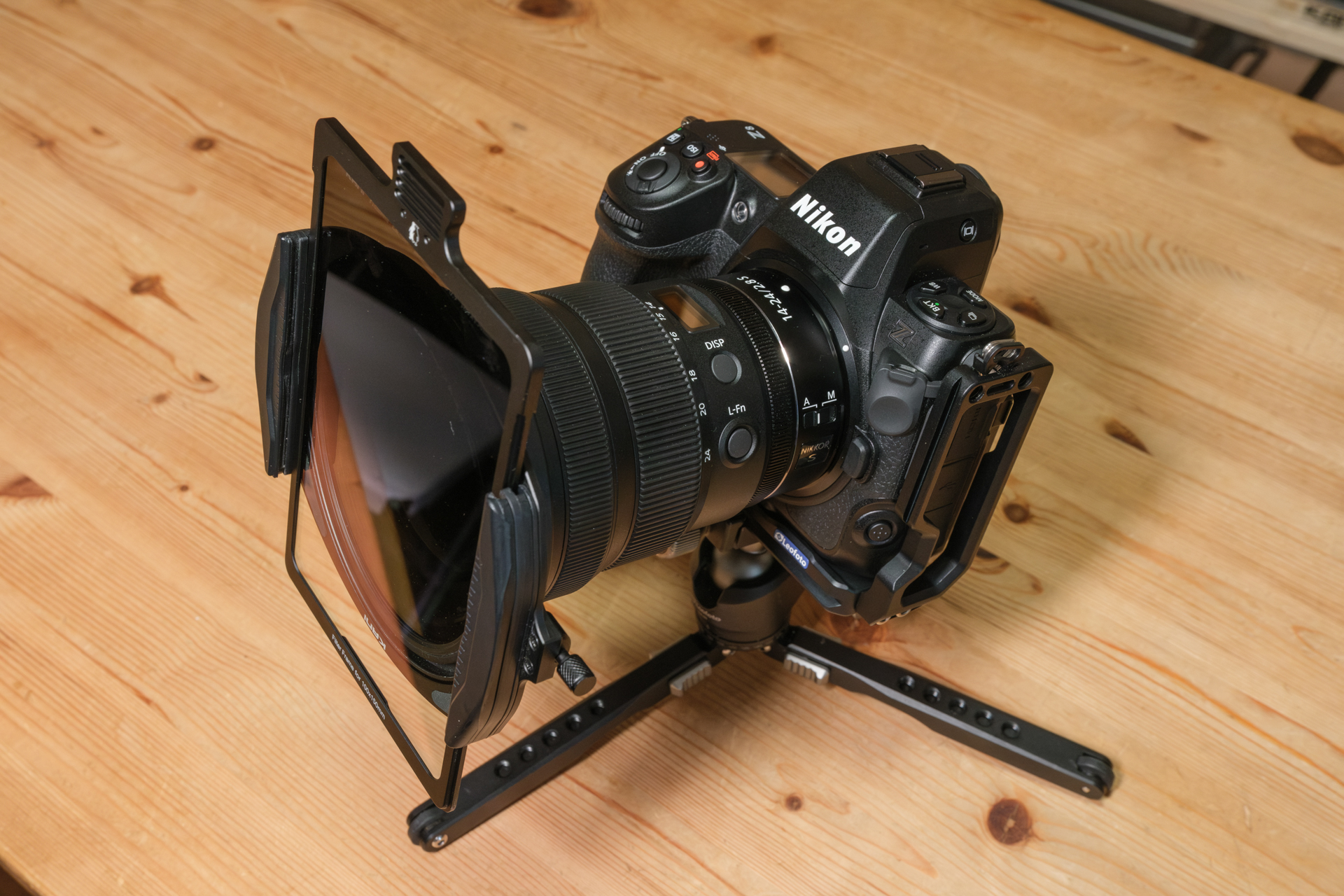 NIKKOR Z 14-24mm f/2.8 Sに装着