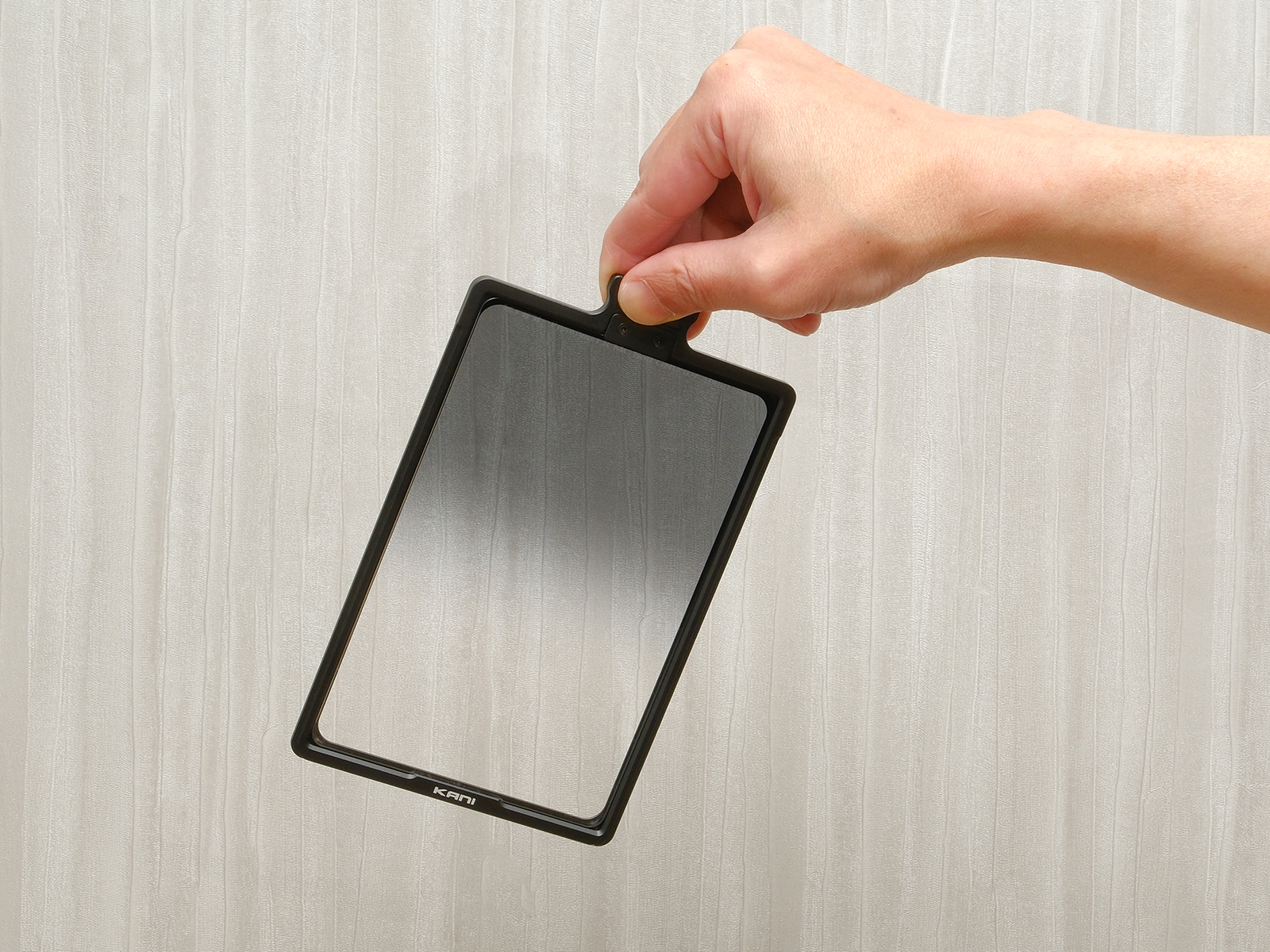 持ち手があるおかげで扱いやすい