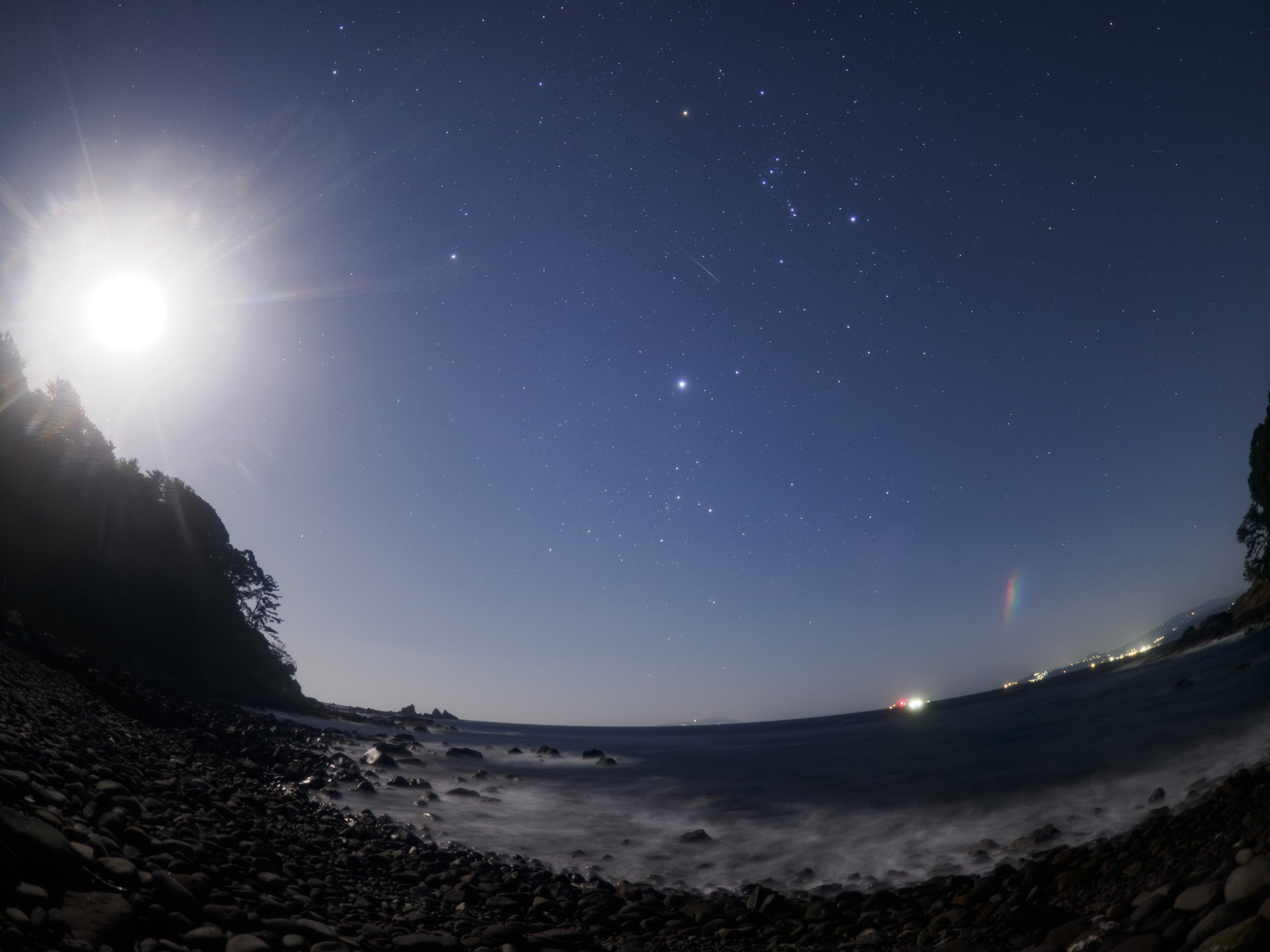 OM-1／M.ZUIKO DIGITAL ED 8mm F1.8 Fisheye PRO／8mm／マニュアル（10秒、F1.8）／ISO 1600（撮影：北山輝泰）