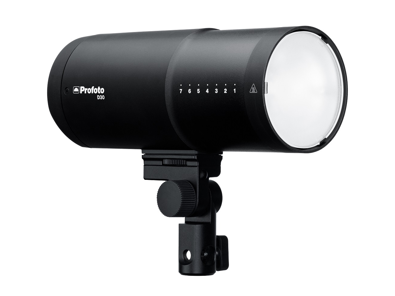 500Wsで一般的なスタジオ撮影に適しており、Pro-D3シリーズよりも低価格。LED（モデリングランプ）は3,800lm。