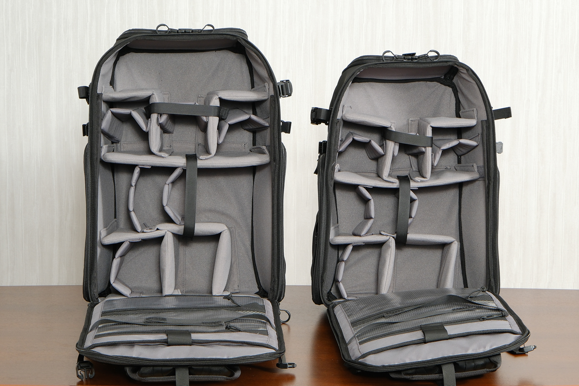 GW-ADVANCE タンク リアゲートバックパック。左から26リットルモデル、17リットルモデル