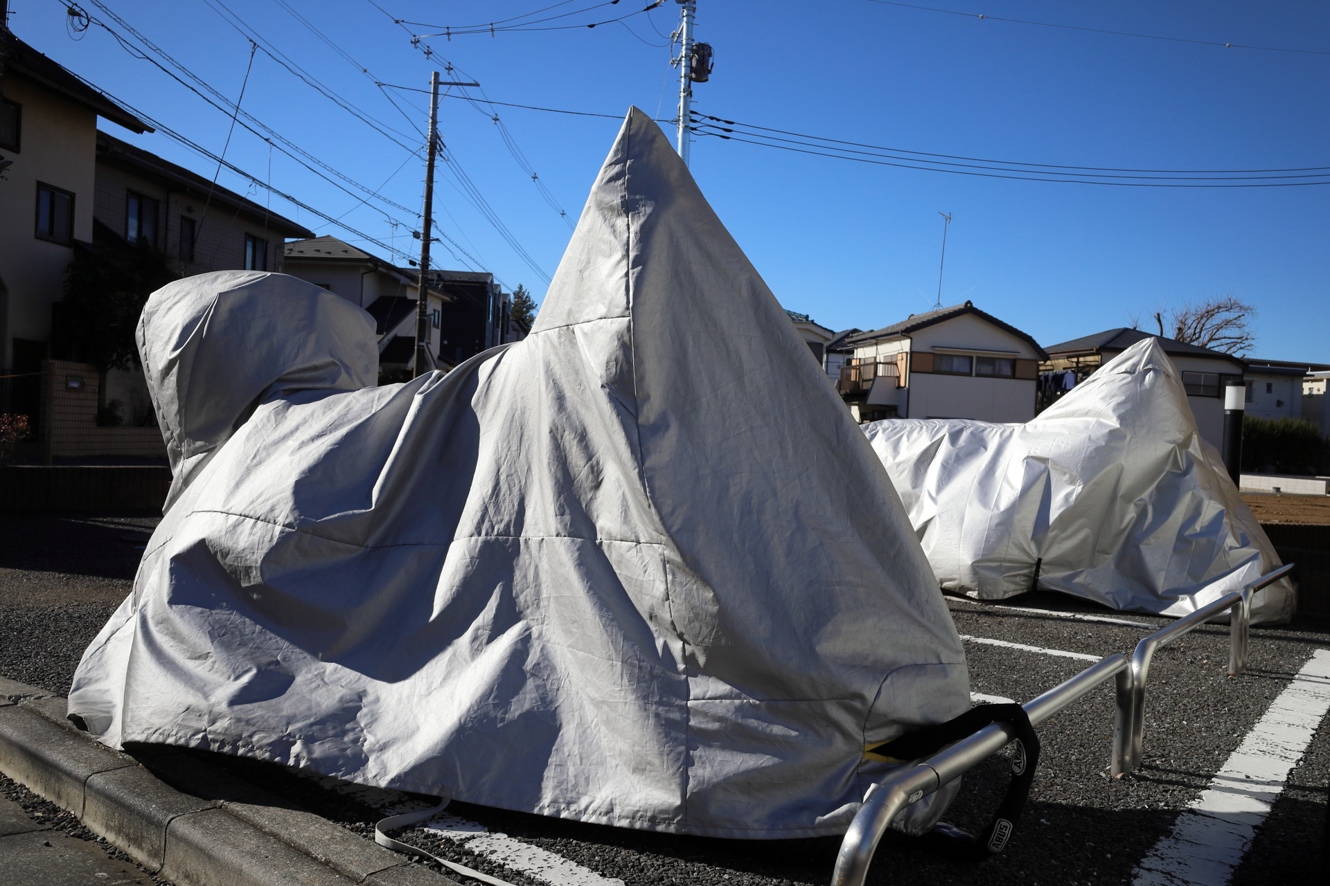 バリアングルモニターを利用してローアングル気味で撮影してみましたが、ちょっとカメラが傾きました。許してもらえますよね。<br><span class="fnt-85">キヤノン EOS RP／RF28mm F2.8 STM／28mm／プログラムAE（1/1,000秒、F10、−0.3EV）／ISO 400</span>