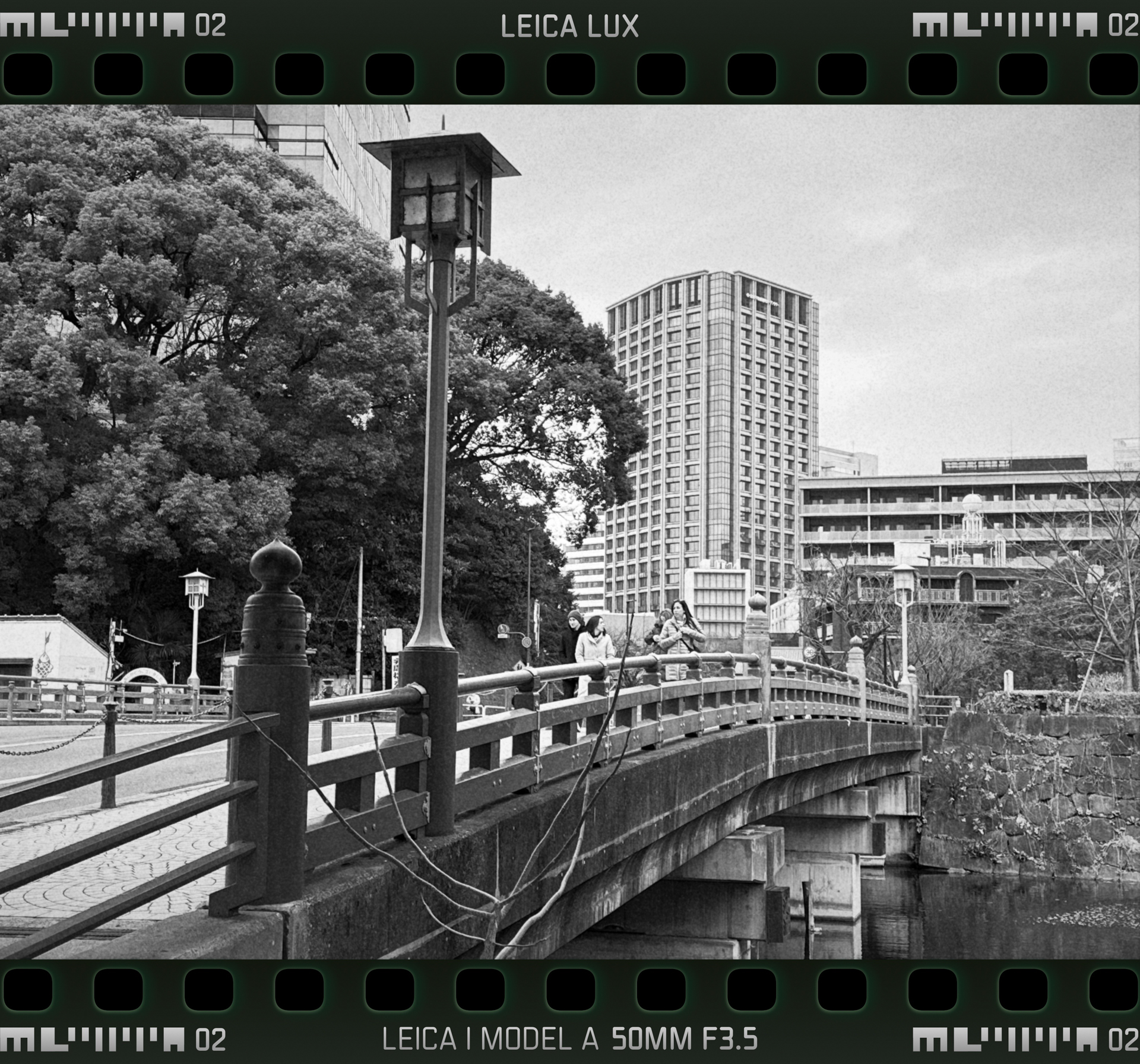 被写体と画作りの掛け合わせで、時代感が困惑するのも楽しい