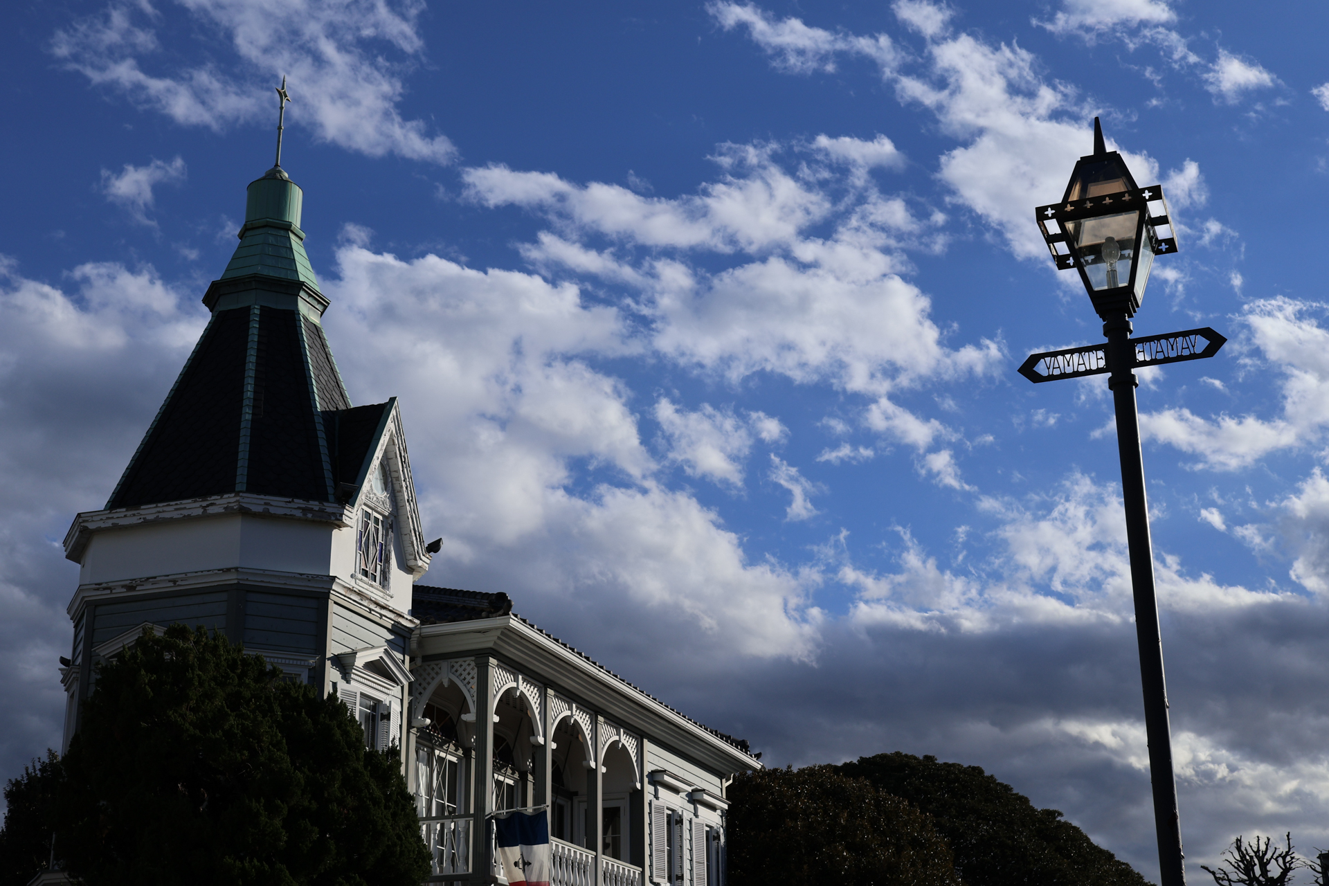 EOS R10／SIGMA 30mm F1.4 DC DN｜Contemporary／30mm（48mm相当）／絞り優先AE（1/800秒、F8.0、−0.7EV）／ISO 100