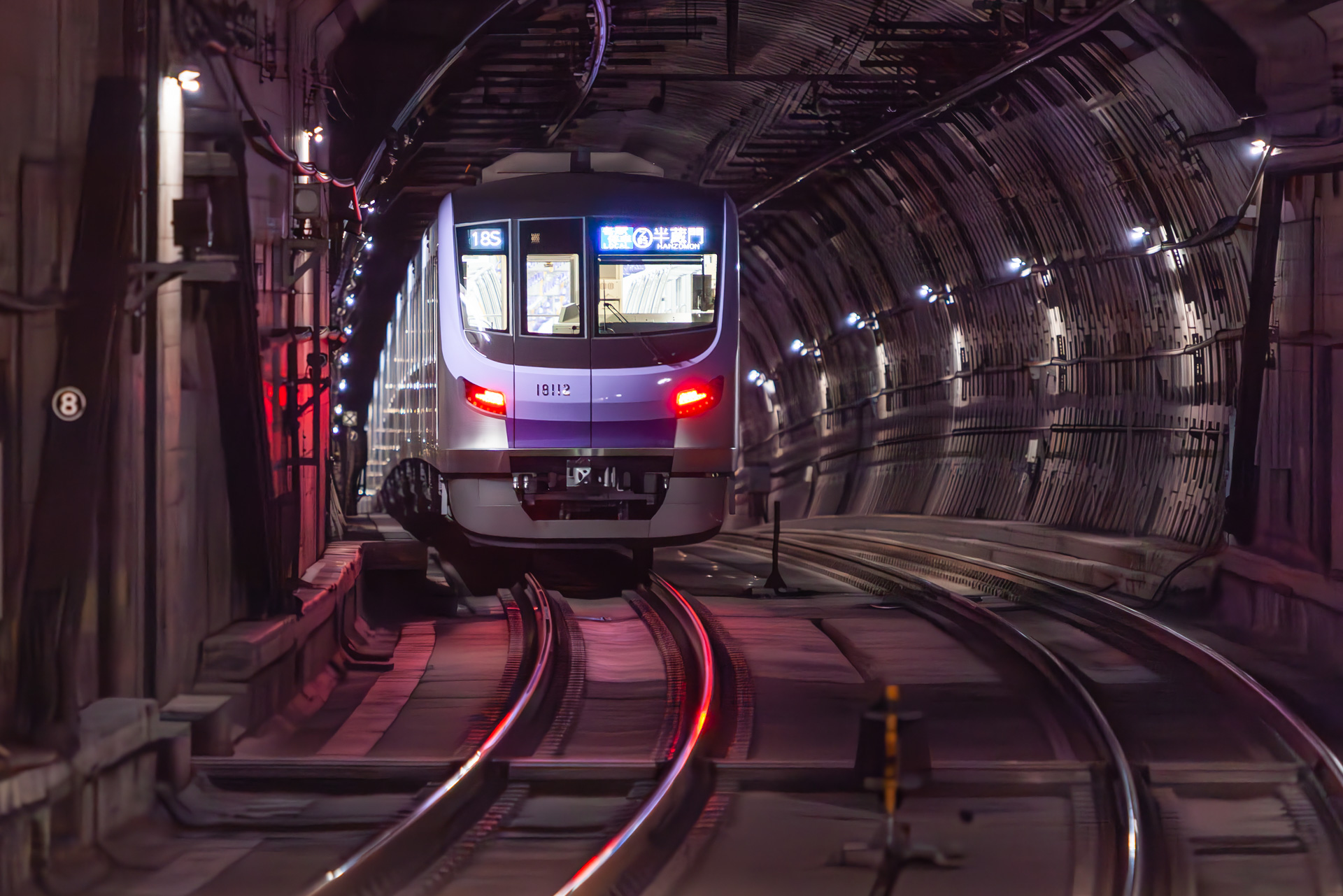 最後尾の車両番号は「18112」