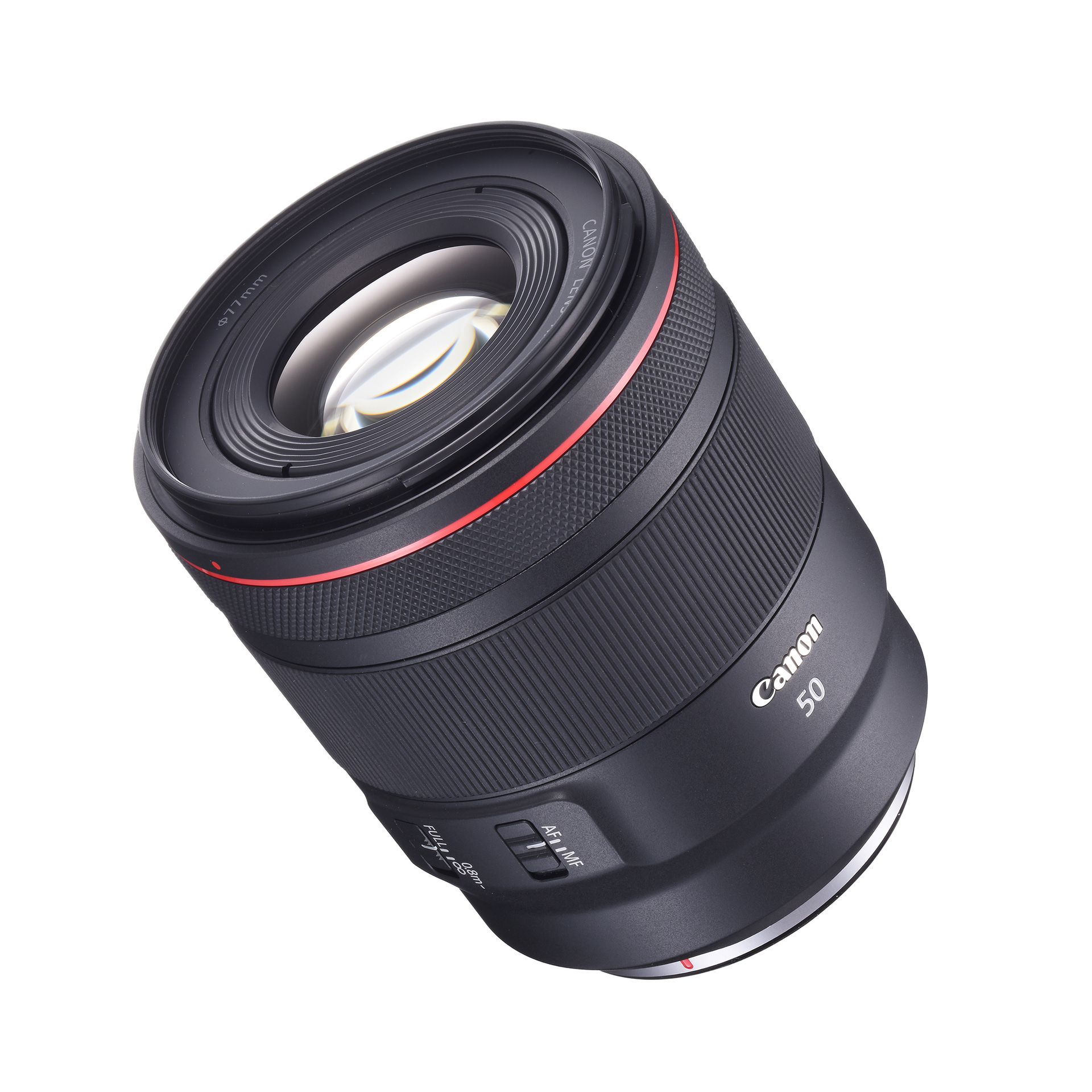 <span class="fnt-110"><b>RF50mm F1.2 L USM</b></span><br>開放F1.4やF1.8のRF50mmよりは大きいレンズになるが描写力は抜群。標準域なので室内などのロケーションでも扱えて、汎用性が高い。もしレンズ1本だけで撮影することになるなら、迷わずこのレンズを選ぶだろう