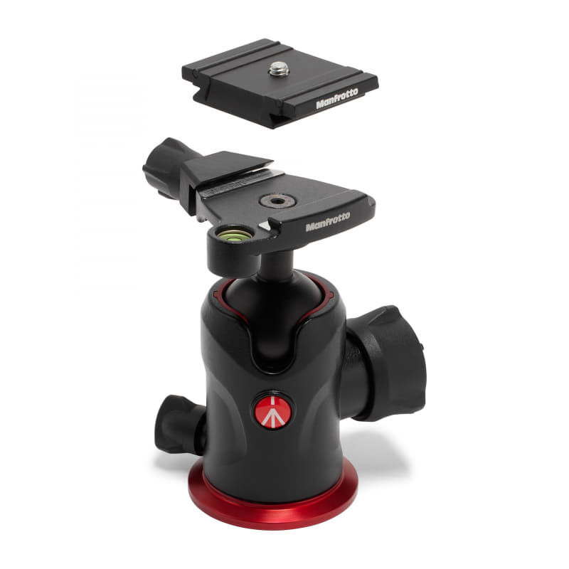 カメラ三脚　MODEL #055 MANFROTTO　カメラスタンド　一眼レフ Amazon | マンフロット(Manfrotto) プロ三脚 055シリーズ アルミ