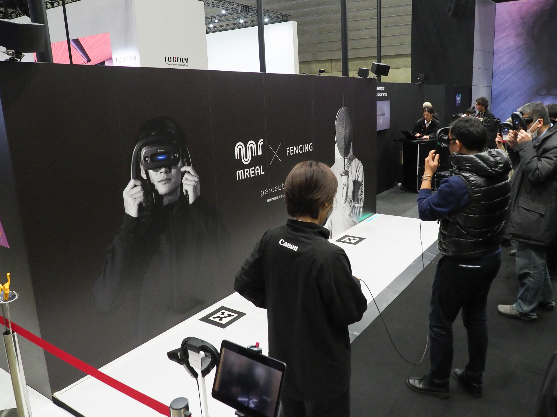 3D Imaging Zoneでは、MR（複合現実）システムなどが体験できる