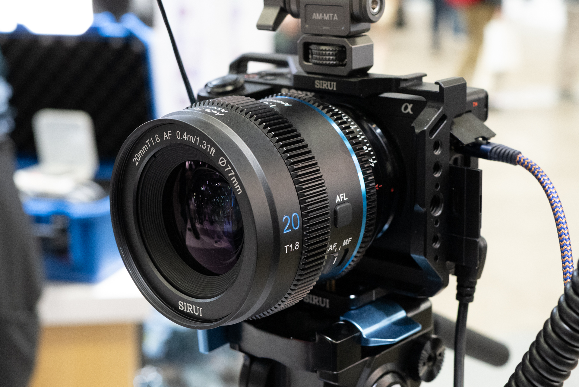 AF対応のアナモルフィックレンズにも新製品が追加される。こうした特殊効果的なレンズであっても、小規模撮影が主流の昨今はAF対応が好まれるとのこと。