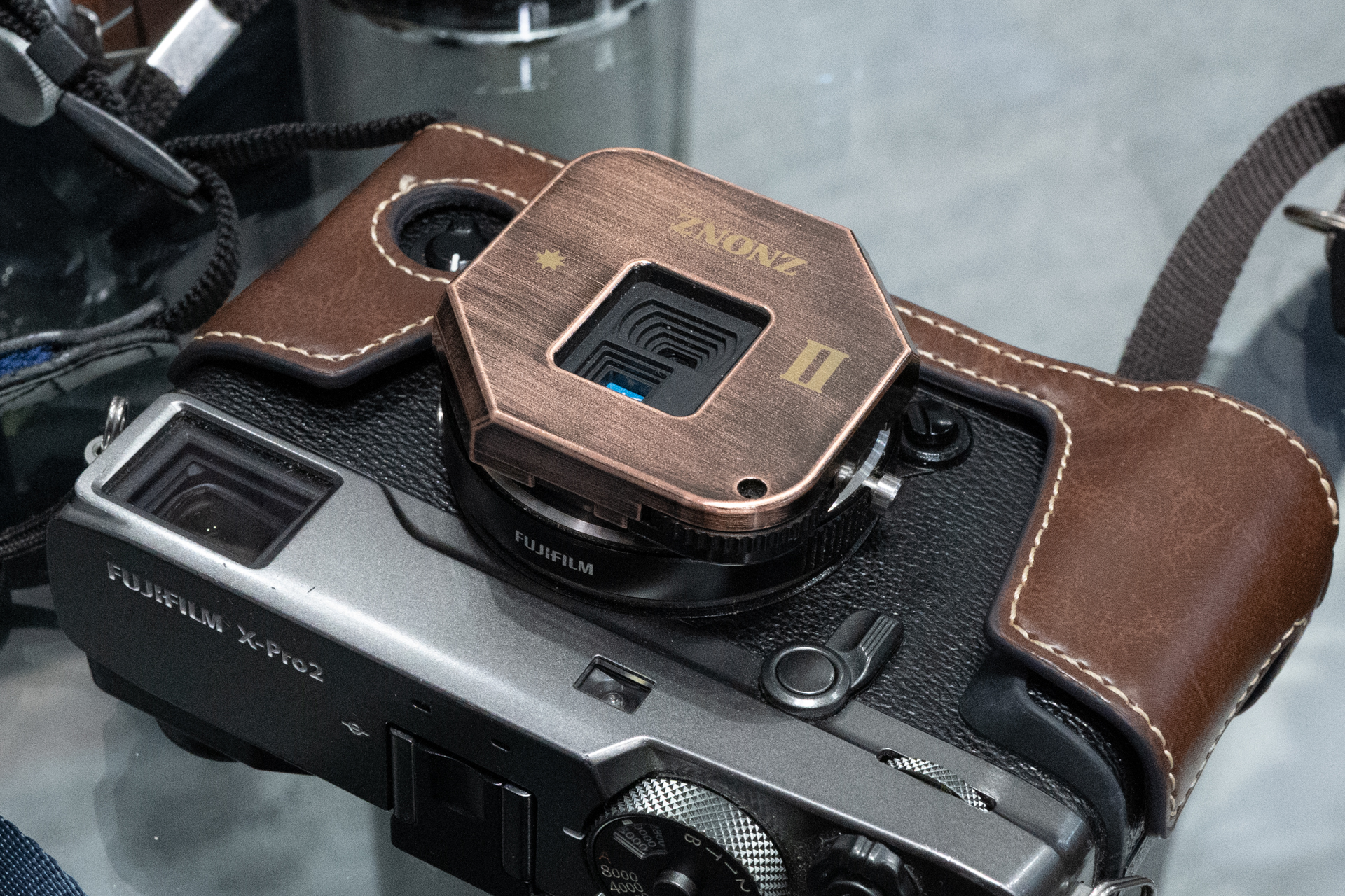 ZNONZ II（ブロンズ）。直販税込4万7,800円