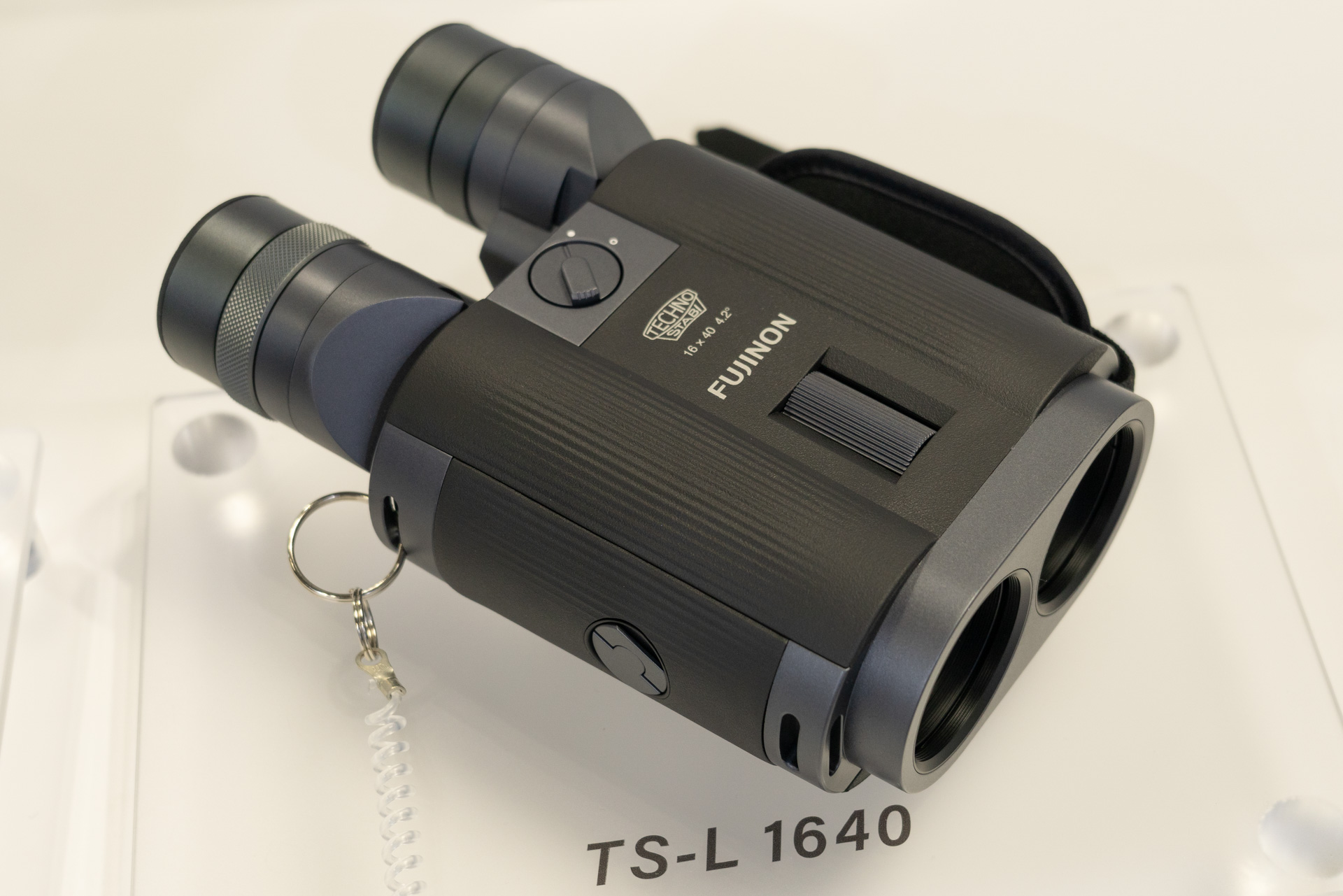 ほぼ同じ外観のTECHNO-STABI TS-L 1640