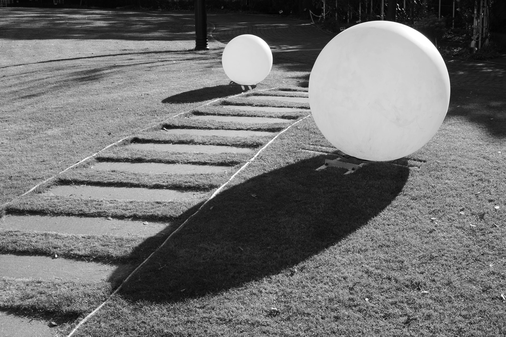 モノクロプロファイル1