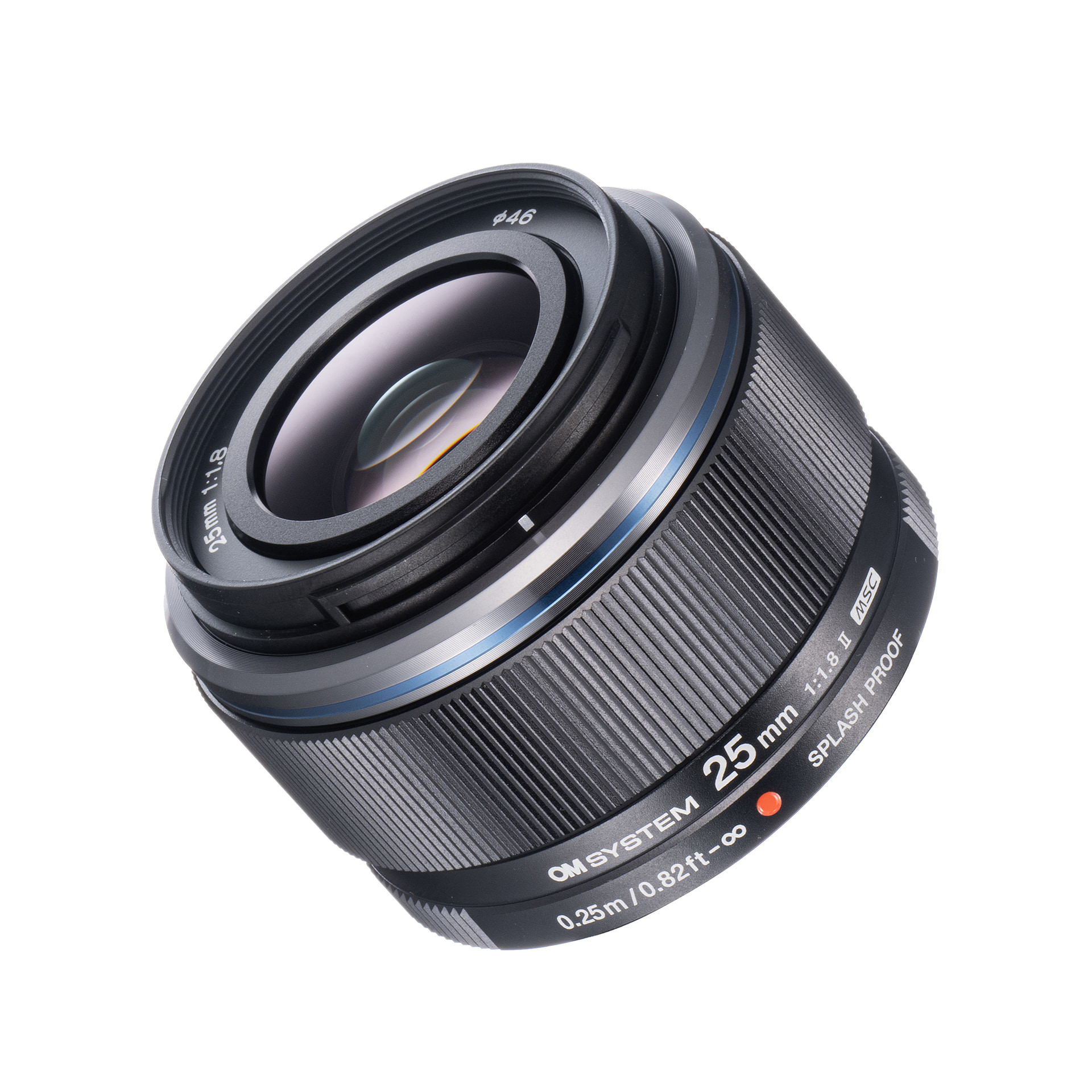 発売日：2025年3月1日<br>実勢価格：4万8,000円前後（税込）<br>　<br><b>●SPECIFICATION</b><br>レンズ構成：7群9枚<br>最小絞り：F22<br>絞り羽根枚数：7枚（円形）<br>最短撮影距離：0.25m<br>最大撮影倍率：約0.12倍（35mm判換算0.24倍相当）<br>フィルター径：φ46mm<br>外形寸法（最大径×全長）：約59.4×42.0mm<br>質量：約156g