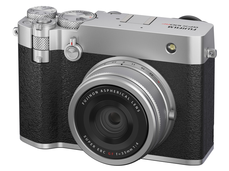 シリーズ初のレンズ一体型カメラ「GFX100RF」。新開発の28mm相当