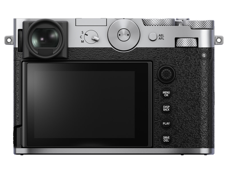シリーズ初のレンズ一体型カメラ「GFX100RF」。新開発の28mm相当・F4単