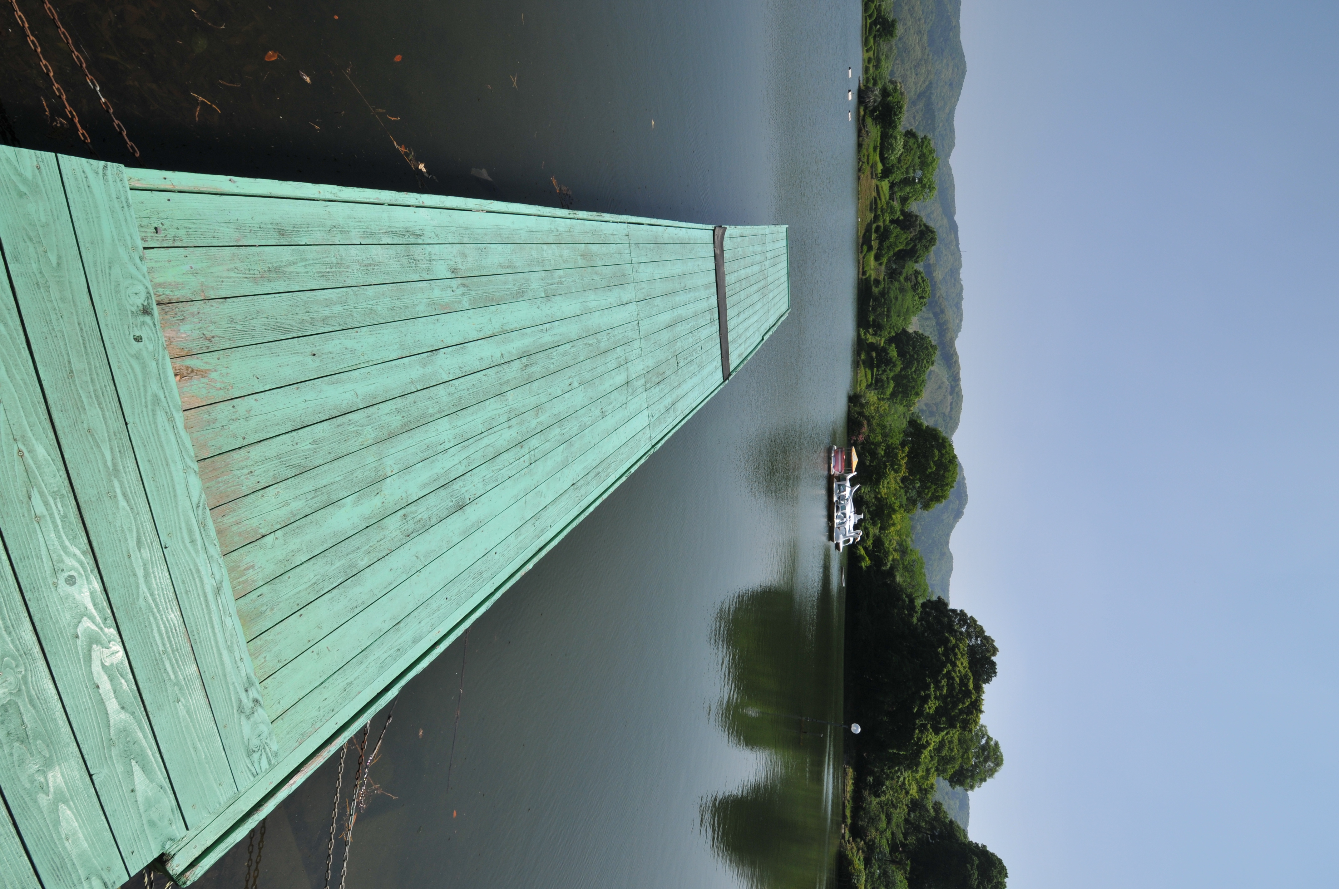 <b>D300 / AF-S DX NIKKOR 10-24mm F3.5-4.5 G ED / 約5.0MB / 2,848×4,288 / 1/400秒 / F10 / +0.3EV / ISO200 / WB:晴天 / 10mm</b>