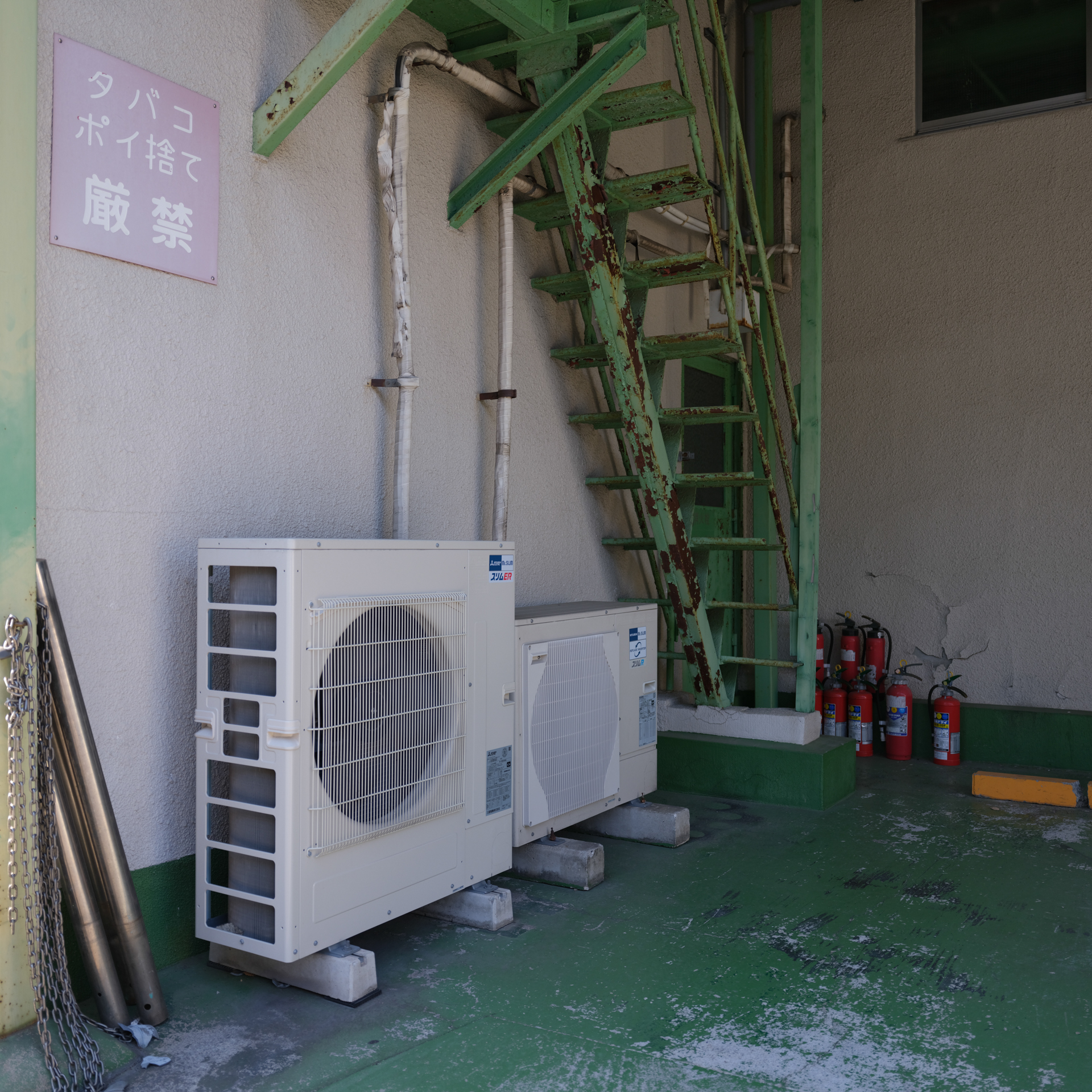 GFX100RF／35mm（28mm相当）／シャッター優先AE（1/125秒、F4.0、－0.3EV）／ISO 200