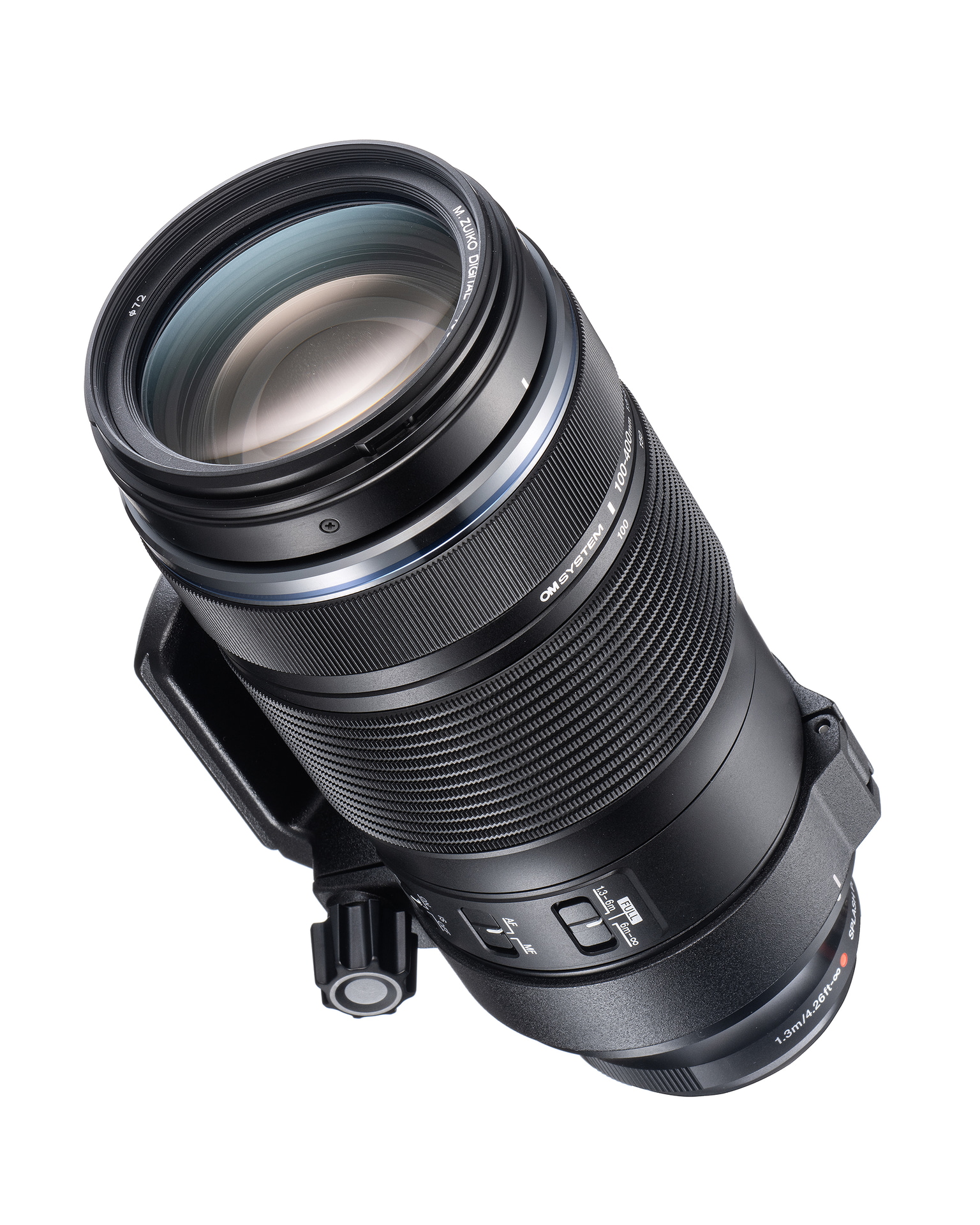 発売日：2025年3月1日<br>実勢価格：23万1,000円前後（税込）<br>　<br><b>●SPECIFICATION</b><br>レンズ構成：15群21枚<br>絞り羽根枚数：9枚<br>最小絞り：F22<br>最短撮影距離：1.3m（ズーム全域）<br>最大撮影倍率：約0.09倍（100mm時）、約0.29倍（400mm時）<br>フィルター径：φ72mm<br>外形寸法（最大径×全長）：約86.4×205.6mm<br>質量：約1,300g（三脚座を含む）