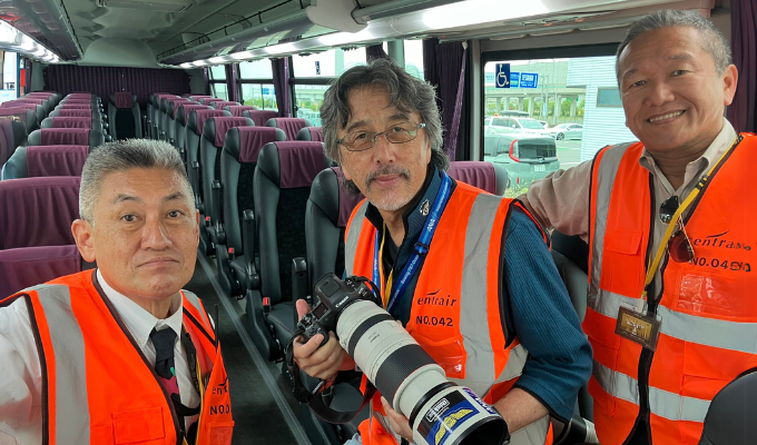 左から伊藤久巳氏、ルーク・オザワ氏、チャーリィ古庄氏